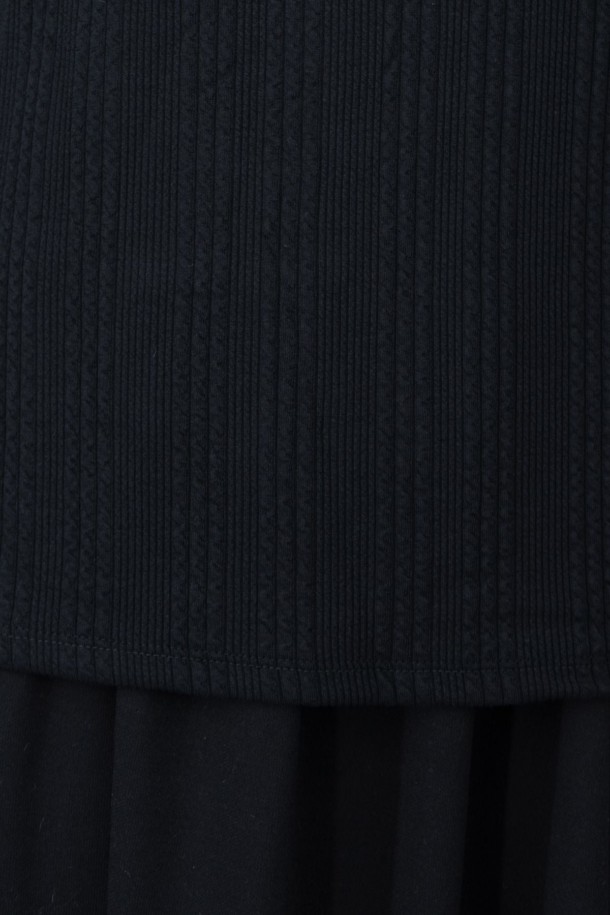 Kadın Kışlık Badi Bluz Gofre Kumaş Kendinden Desenli Likralı Yuvarlak Yaka Uzun Kollu Rahat