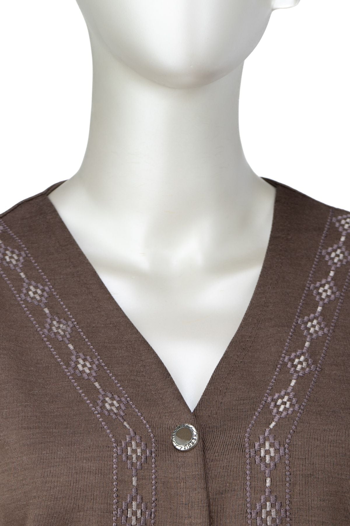 Kadın Kışlık Anne Hırka Modern Çiçek Nakışlı Ecrin Örme Önü Düğmeli Çift Cepli Likralı