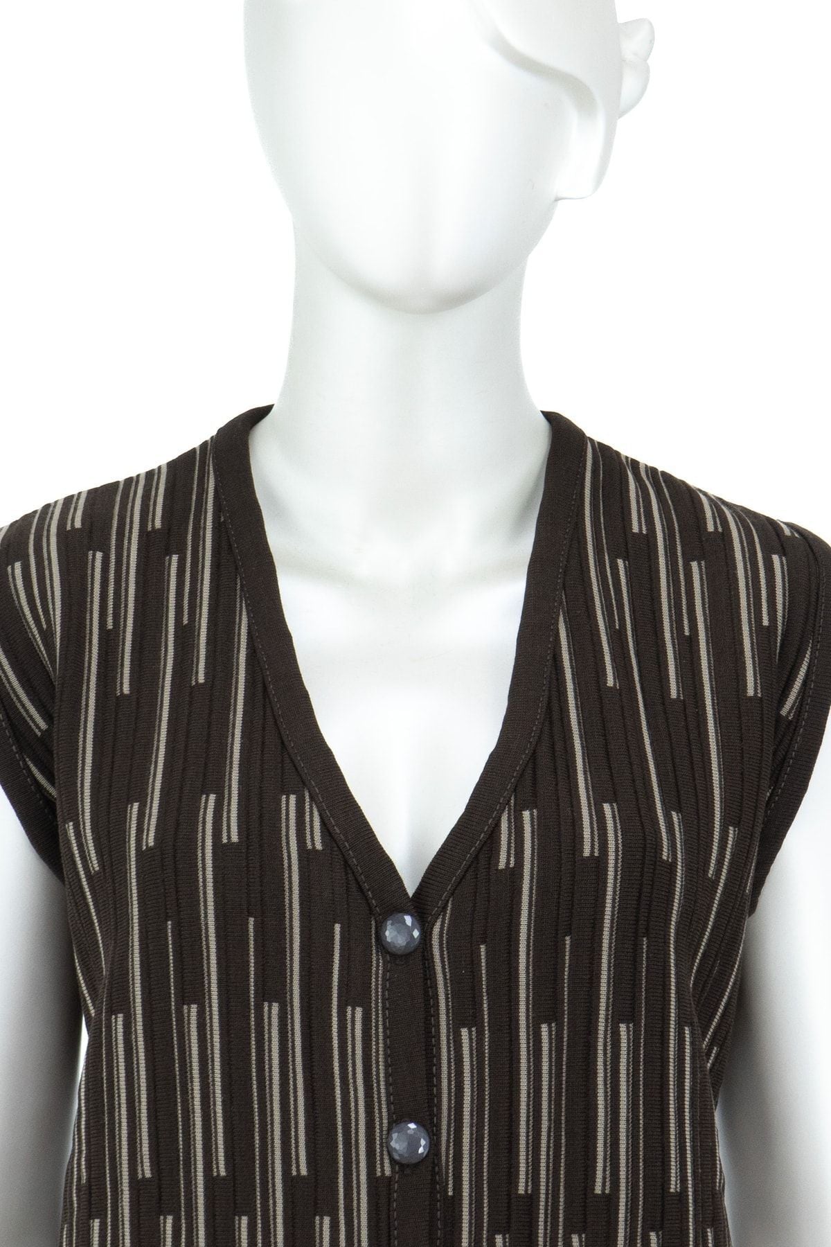 Kadın Kışlık Şık Elmas Modelli Önü Düğmeli Çift Cepli Tam Kalıp Likralı Dokuma Anne Yelek