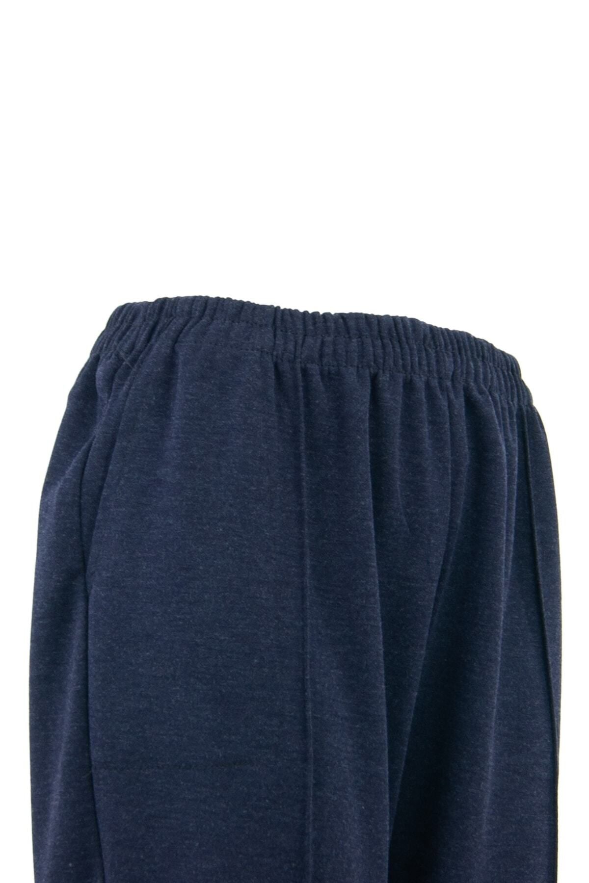 Kadın Kışlık Düz Renk Cepli Rahat Kesim Büyük Beden Likralı Viskon Ecrin Kumaş Anne Pantolon