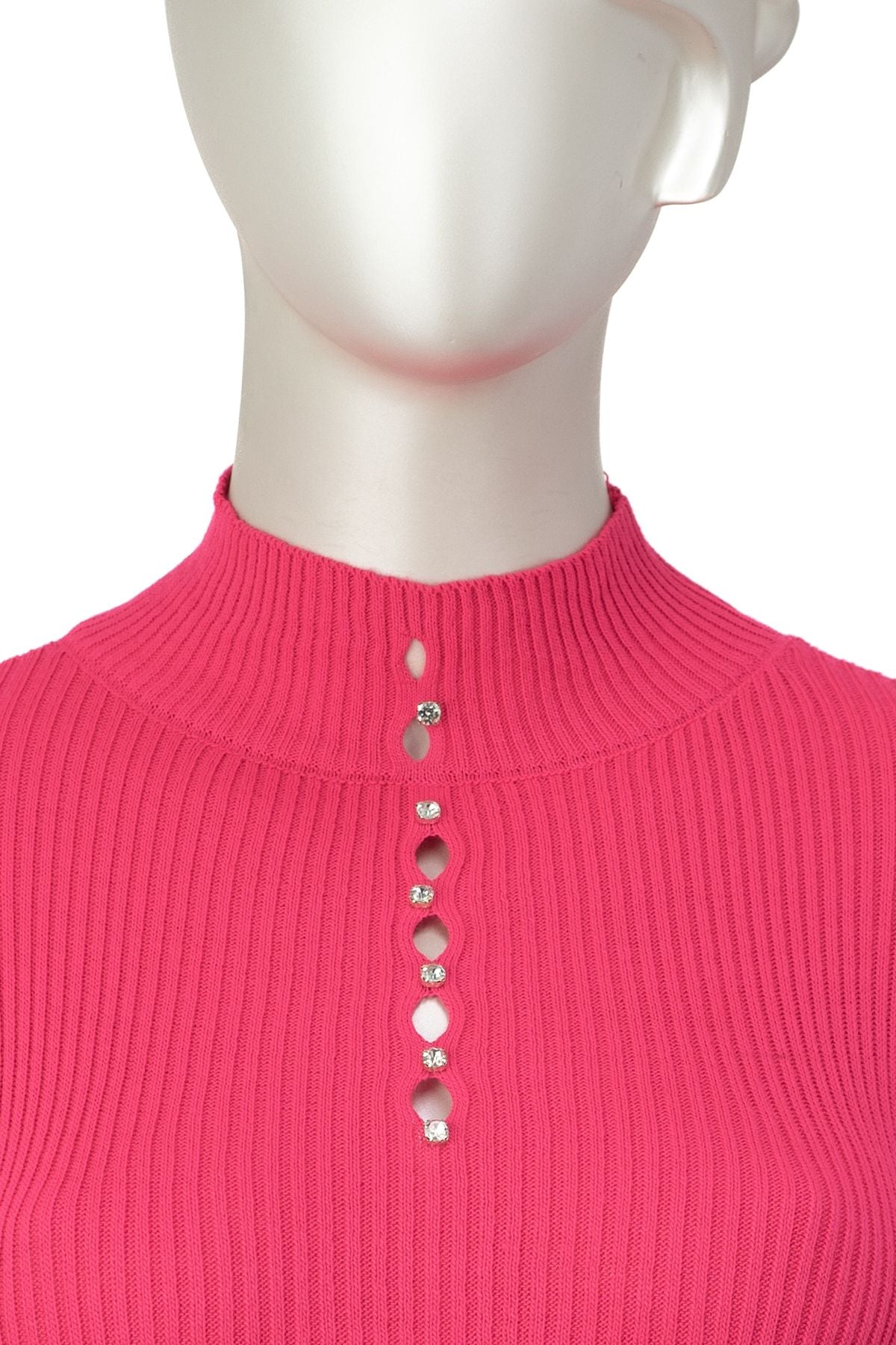 Kadın Kışlık Göğüste Şık Taşlı Yarım Yaka Bedene Oturan Likralı Örme Triko Badi Kazak