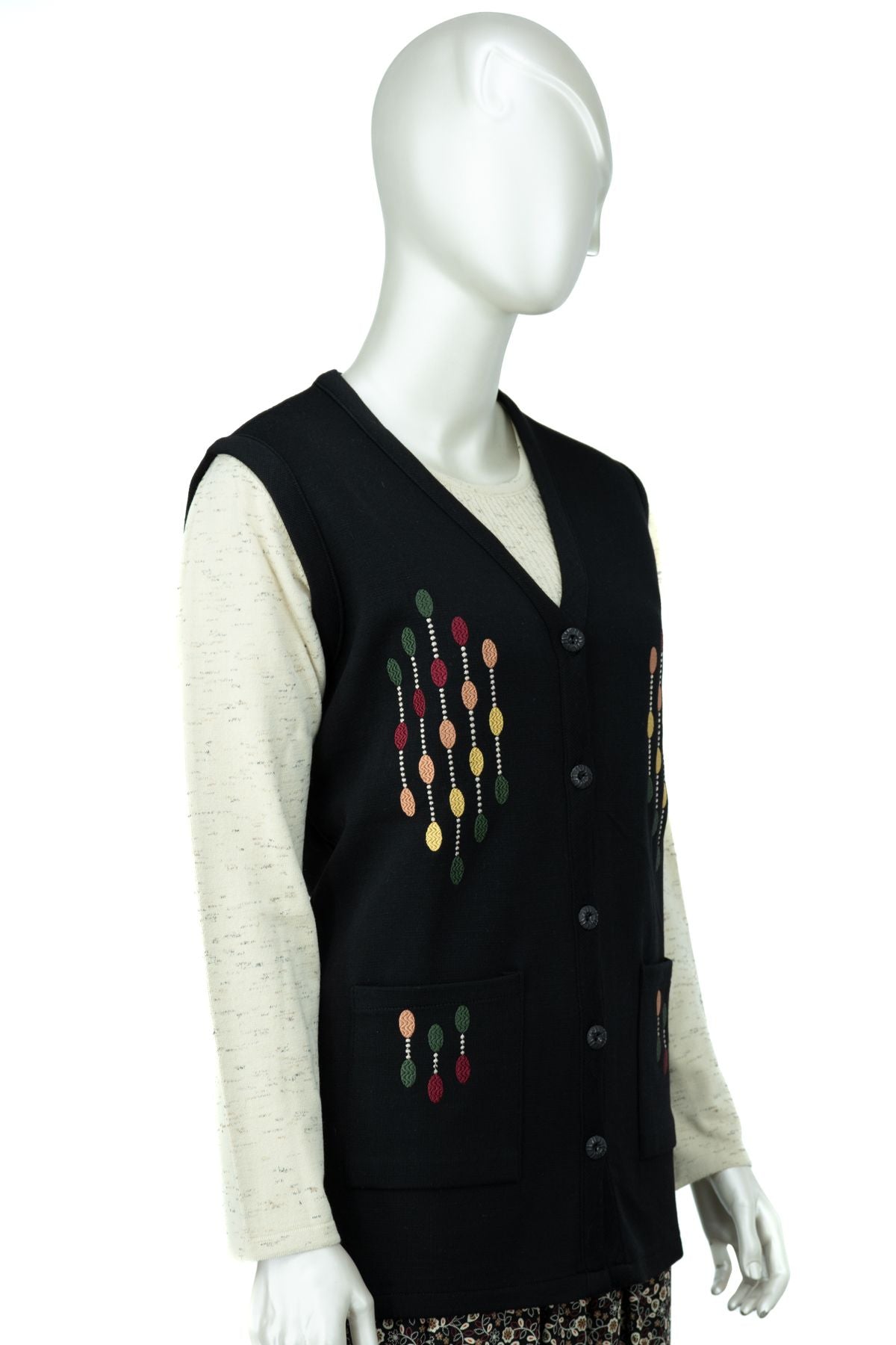 Kadın Çelik Örme Anne Yelek V Yaka Damlam Nakışlı Çift Cepli Düğmeli Rahat Tam Kalıp Likralı