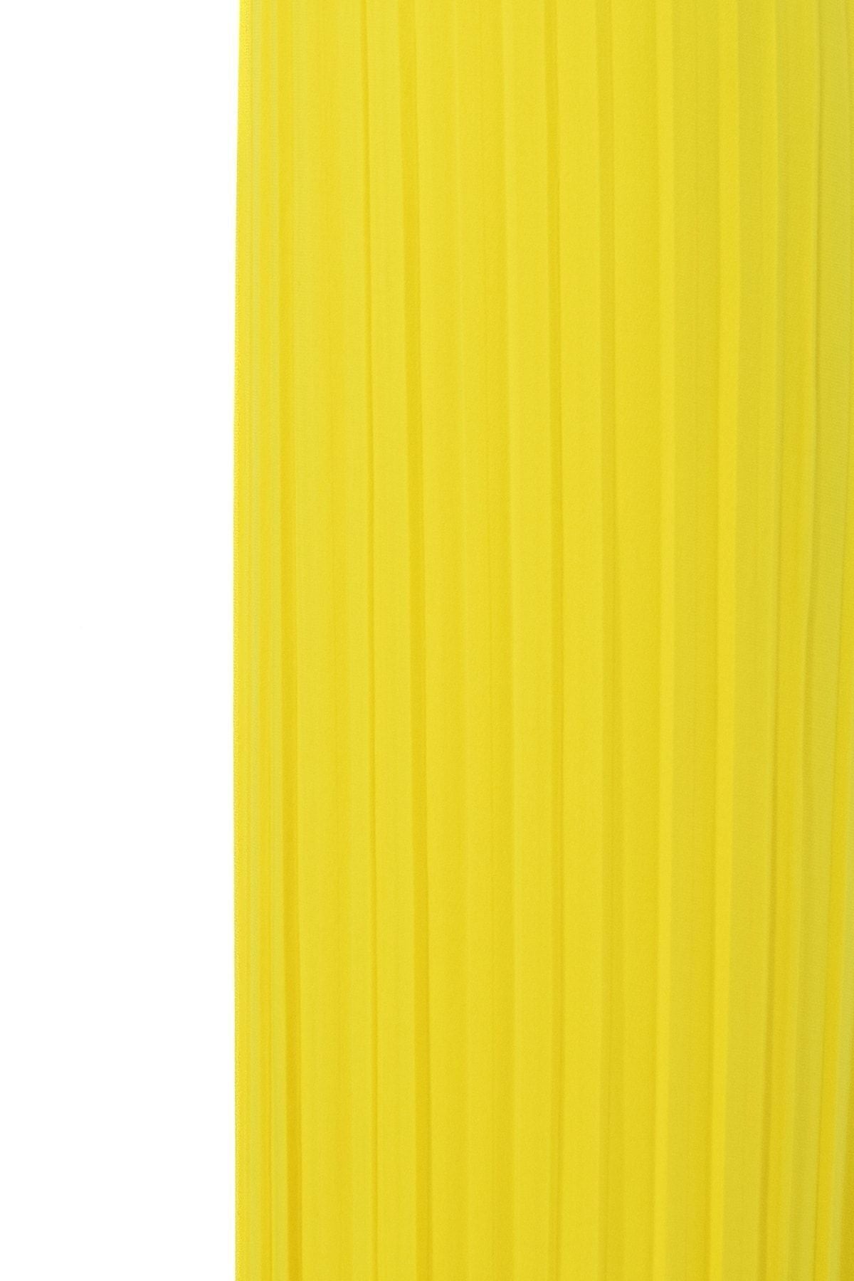 Kadın Butik Pantolon Etek Pilili Önden Parça Kumaş Detaylı Rahat Kesim Likralı Sandy Kumaş