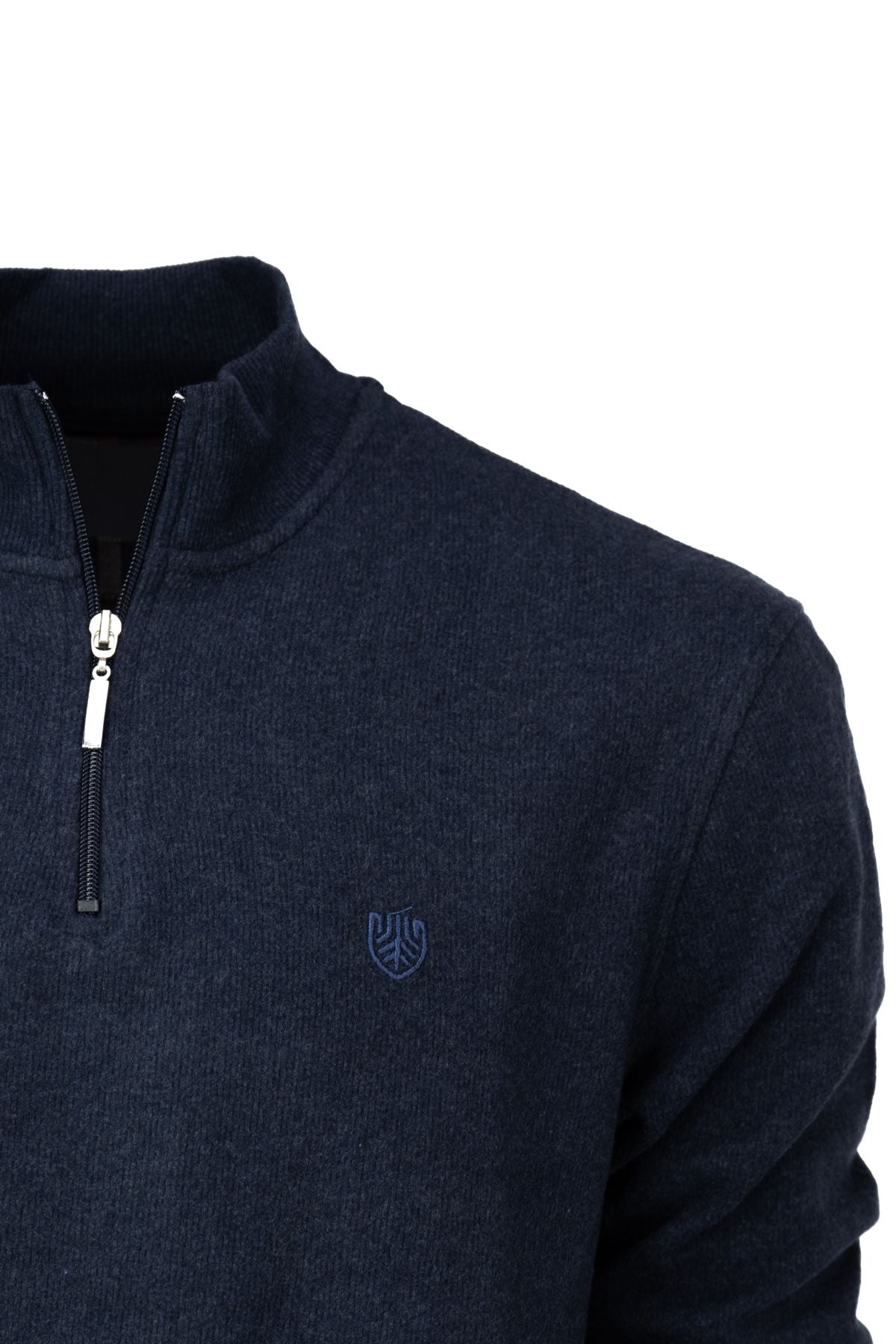 Erkek Kışlık Hakim Yaka Kazak Yarım Fermuarlı Pamuklu Örme Kaya Armalı Rahat Kesim Tam Kalıp