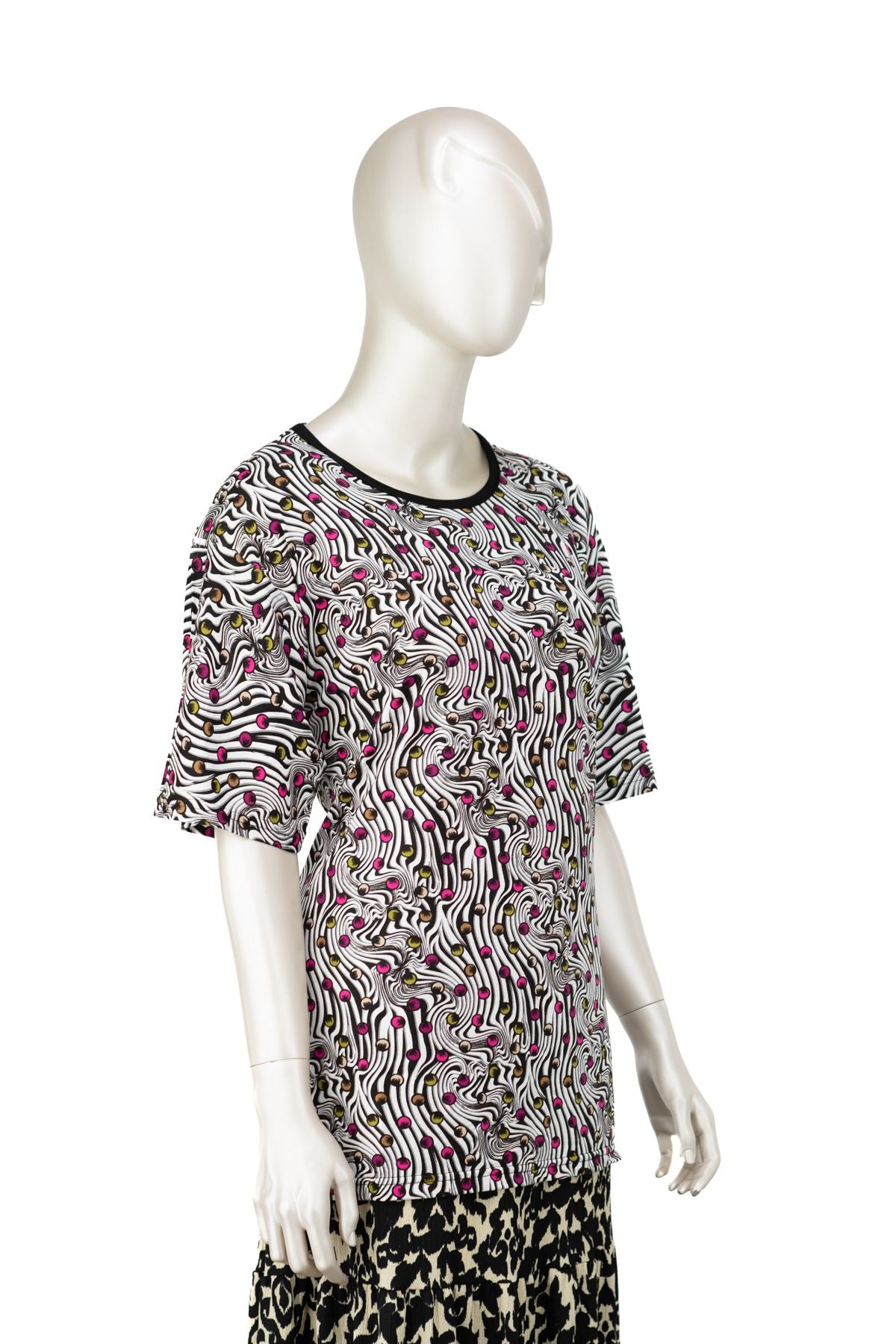 Kadın Turlu Viskon Penye Kumaş Anne Bluz Minik Papatyam Desenli Kısa Kollu Tam Kalıp Likralı