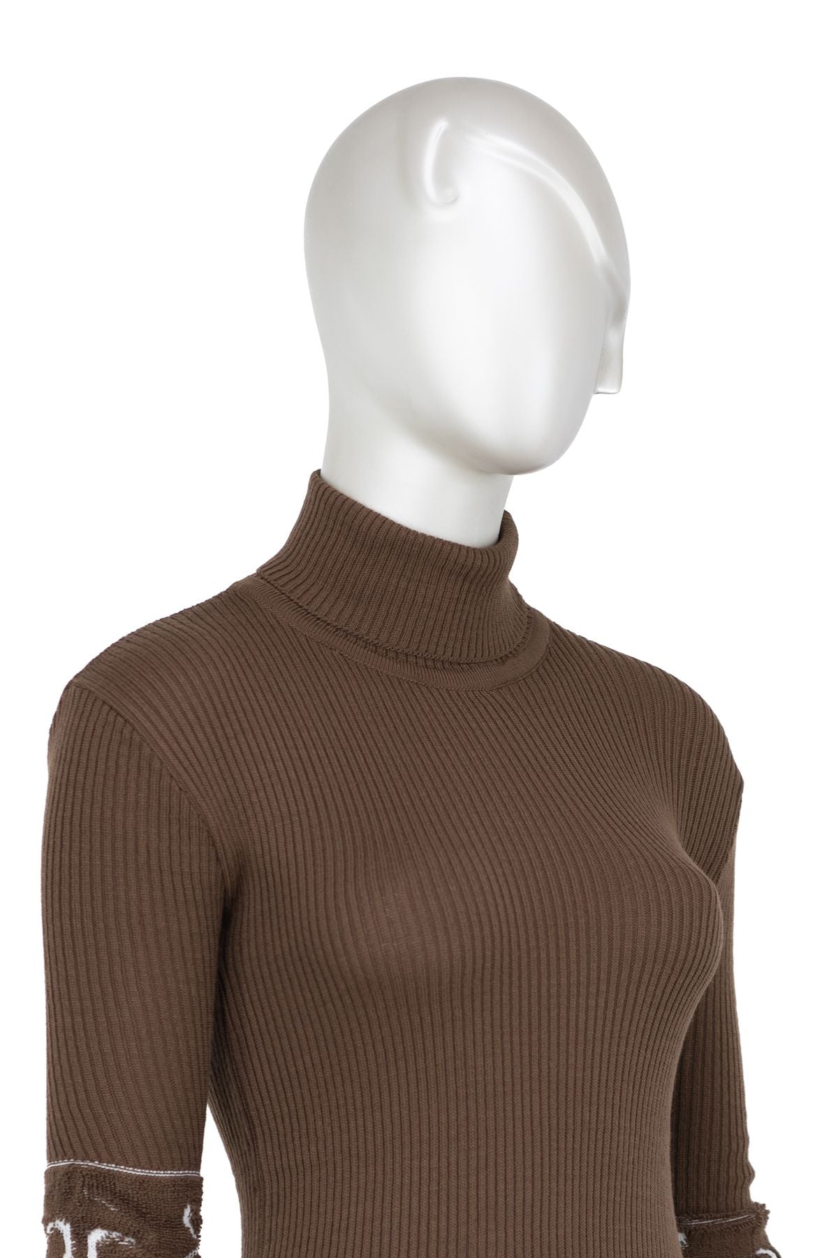 Kadın Kışlık Kolları Şık Boncuklu Tam Boğazlı Yaka Bedene Oturan Örme Triko Badi Kazak