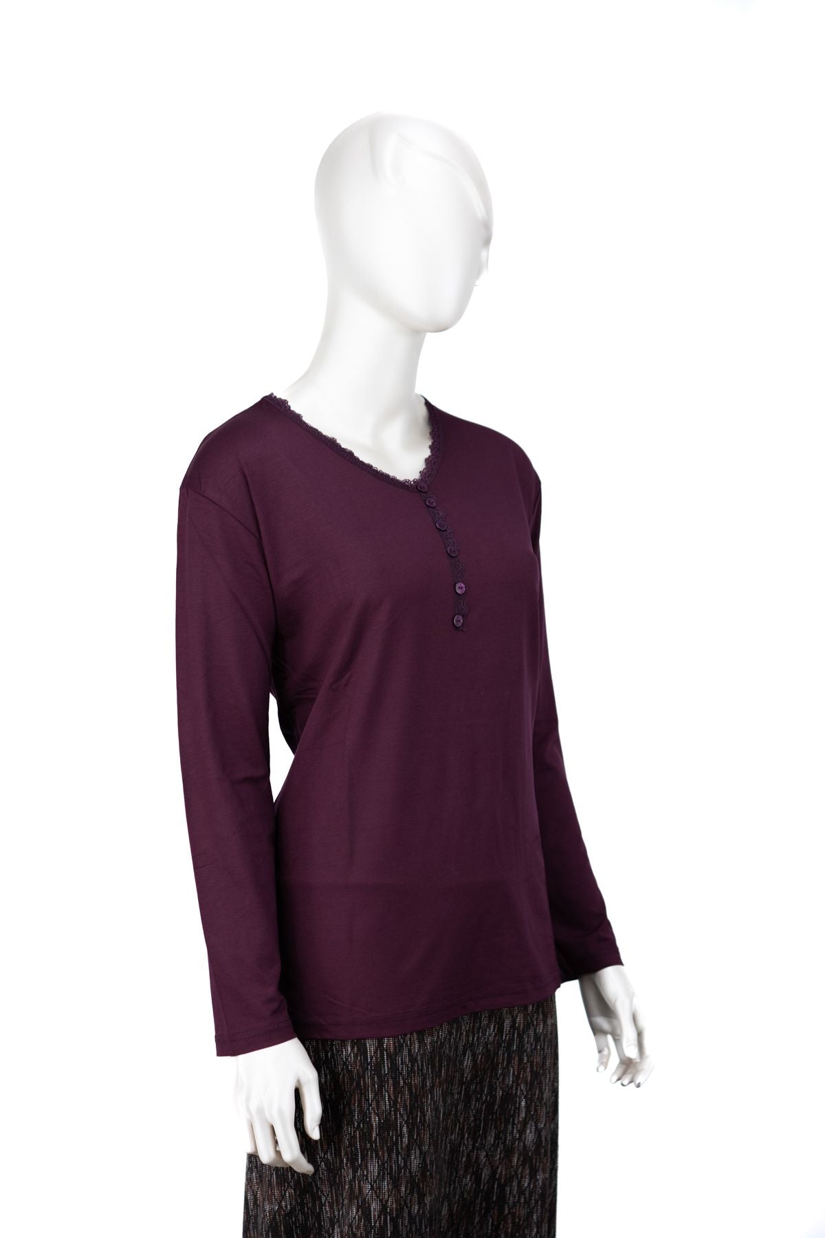 Kadın Turlu Viskon Penye Kumaş Anne Bluz Şık Fırfırlı V Yaka Normal Kesim Tam Kalıp Likralı