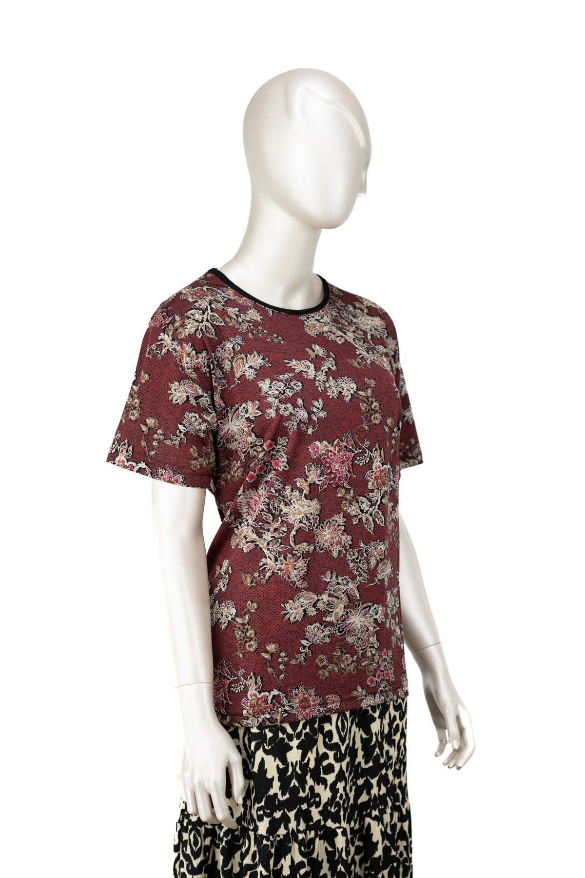 Kadın Turlu Viskon Penye Kumaş Anne Bluz Bahar Gülü Desenli Kısa Kollu Tam Kalıp Likralı