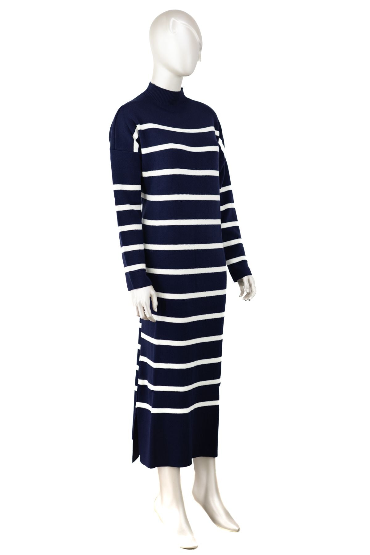 Kadın Kışlık Triko Örme Boydan Elbise Çizgi Desenli Yarım Yaka Rahat Kesim Tam Kalıp Likralı