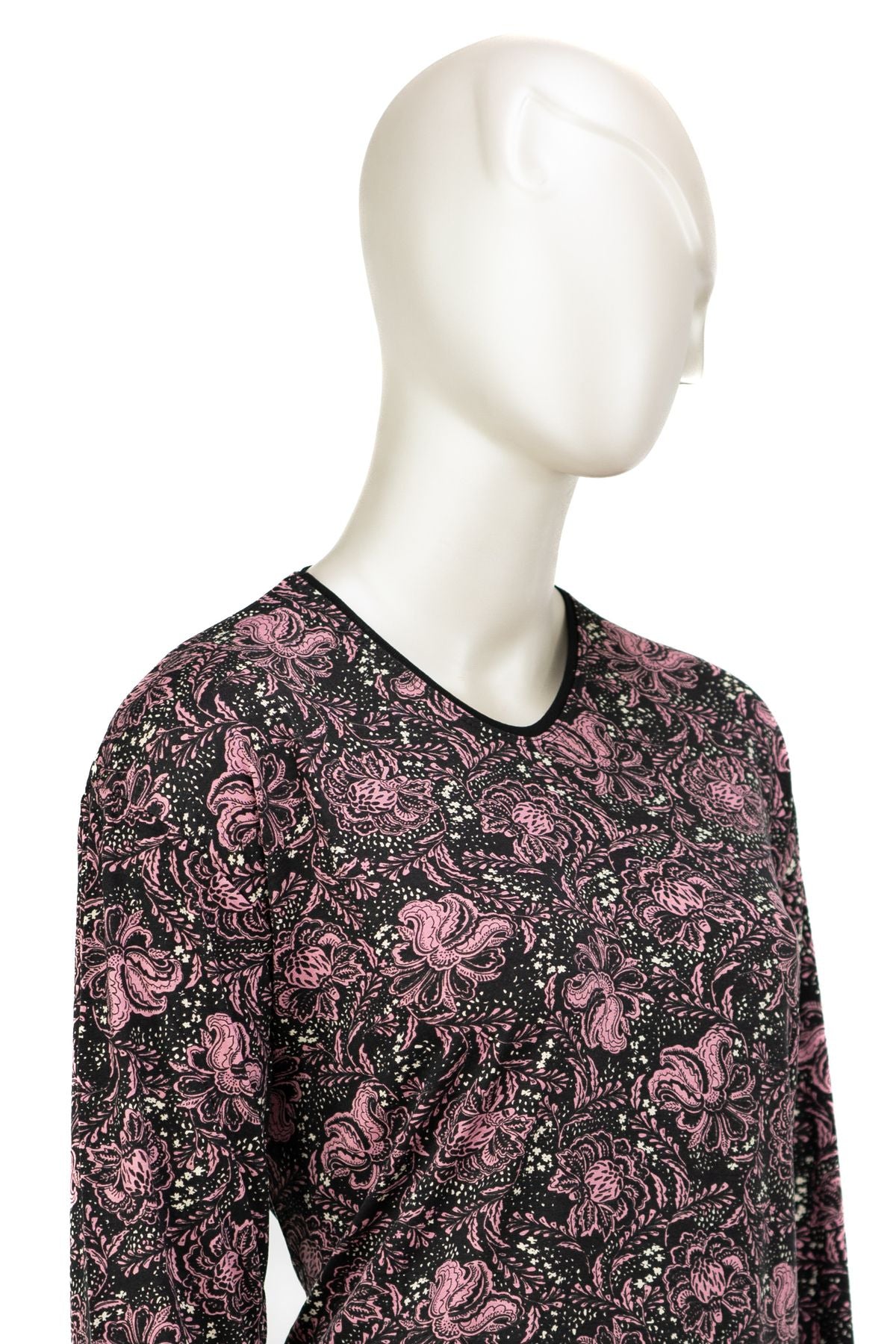 Kadın Turlu Viskon Penye Kumaş Anne Bluz Karanfil Desenli Hafif V Yaka Tam Kalıp Likralı