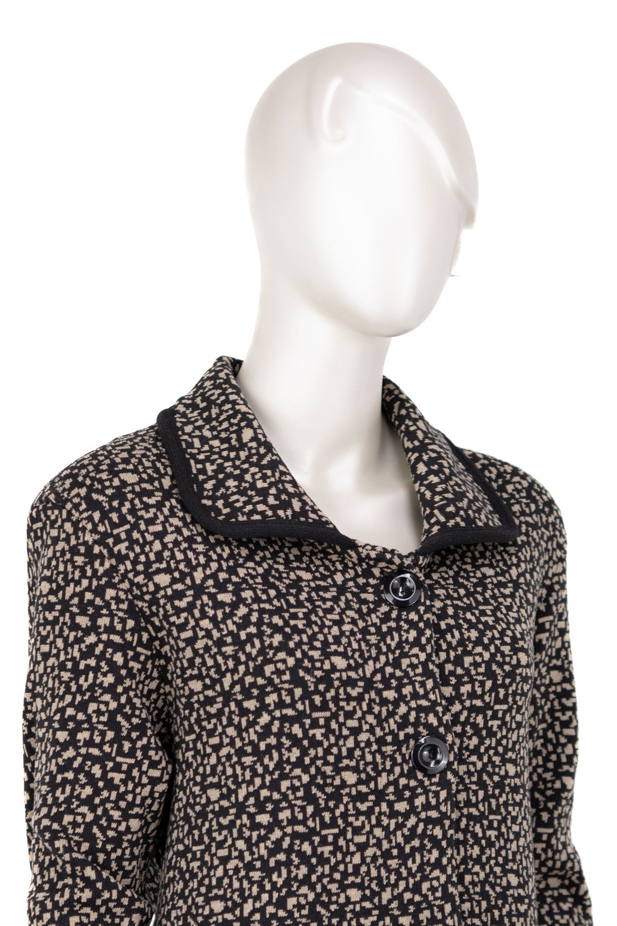 Kadın Kalın Kışlık Triko Örme Anne Hırka Şık Motifli Cepli Yakalı Düğmeli Rahat Tam Kalıp