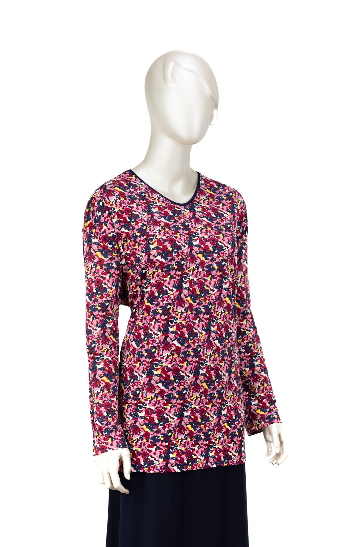 Kadın Turlu Viskon Penye Kumaş Anne Bluz Modern Çiçek Desenli Uzun Kollu Tam Kalıp Likralı