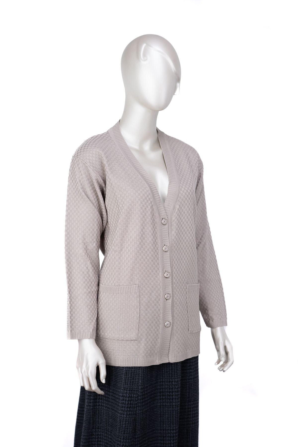 Kadın Mevsimlik Çelik Örme Anne Hırka Çift Cepli Düğmeli Klasik Rahat Kesim Tam Kalıp