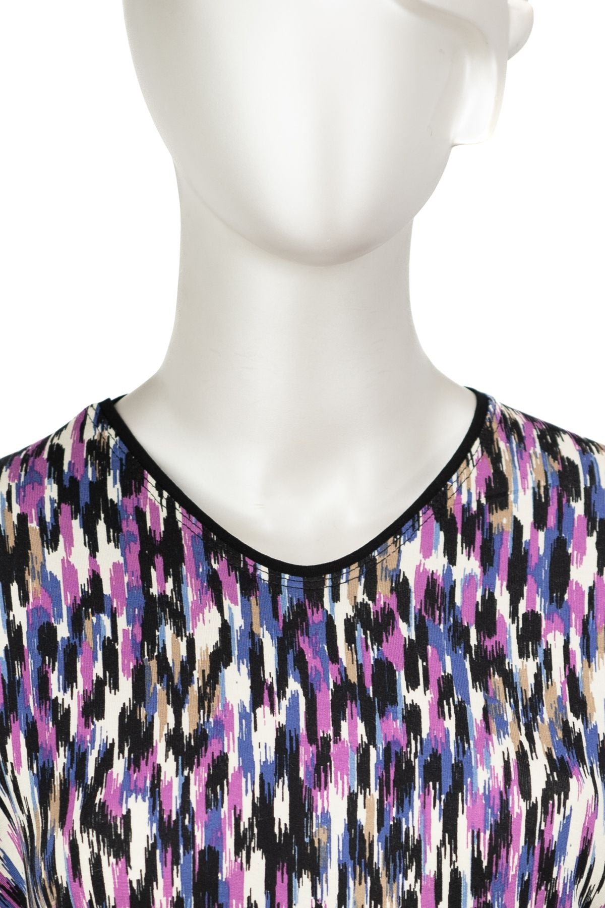 Kadın Turlu Viskon Penye Kumaş Anne Bluz Nilüfer Desenli Uzun Kollu Tam Kalıp Likralı