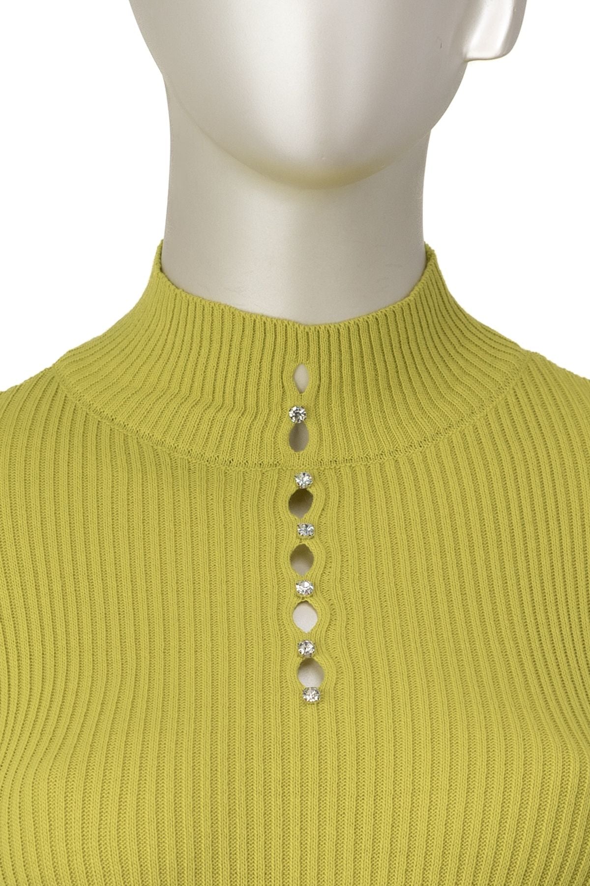 Kadın Kışlık Göğüste Şık Taşlı Yarım Yaka Bedene Oturan Likralı Örme Triko Badi Kazak