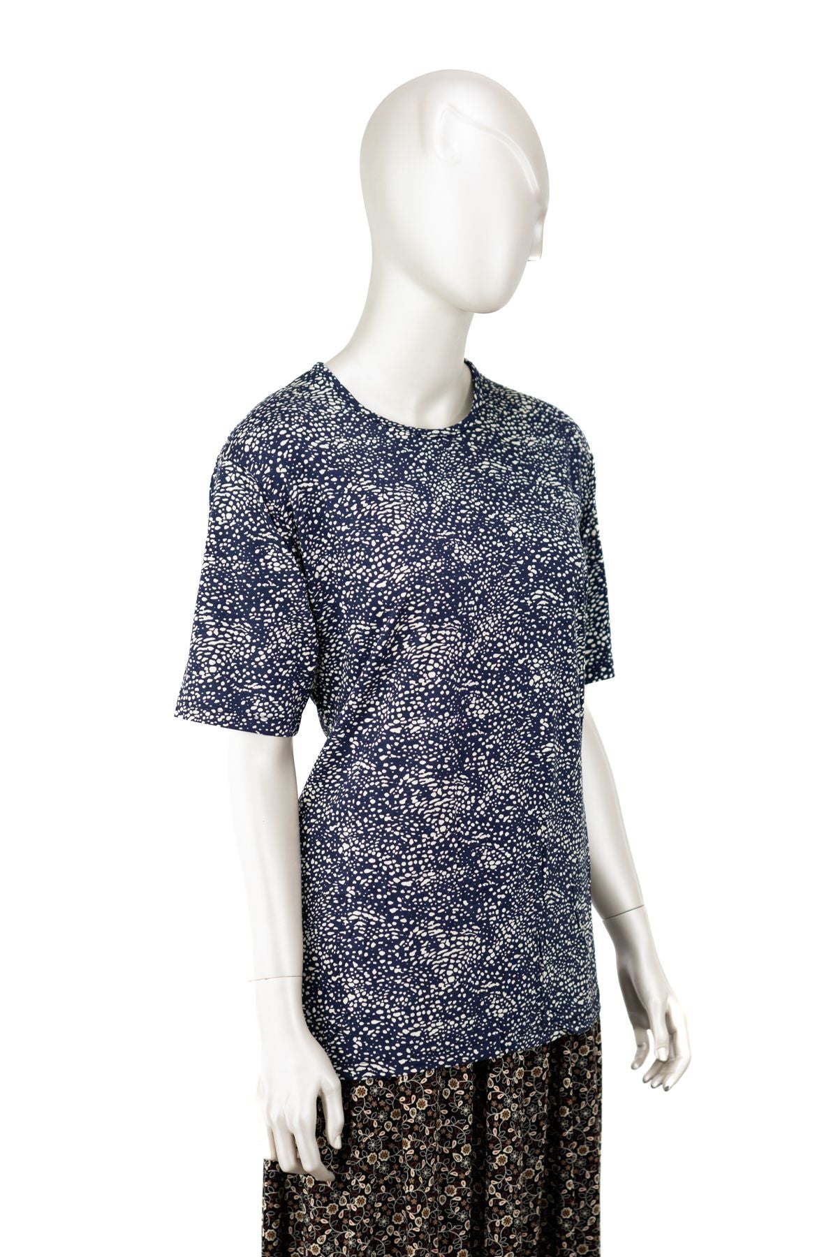 Kadın Turlu Viskon Penye Kumaş Kısa Kollu Anne Bluz Dalga Desenli Likralı Tam Kalıp