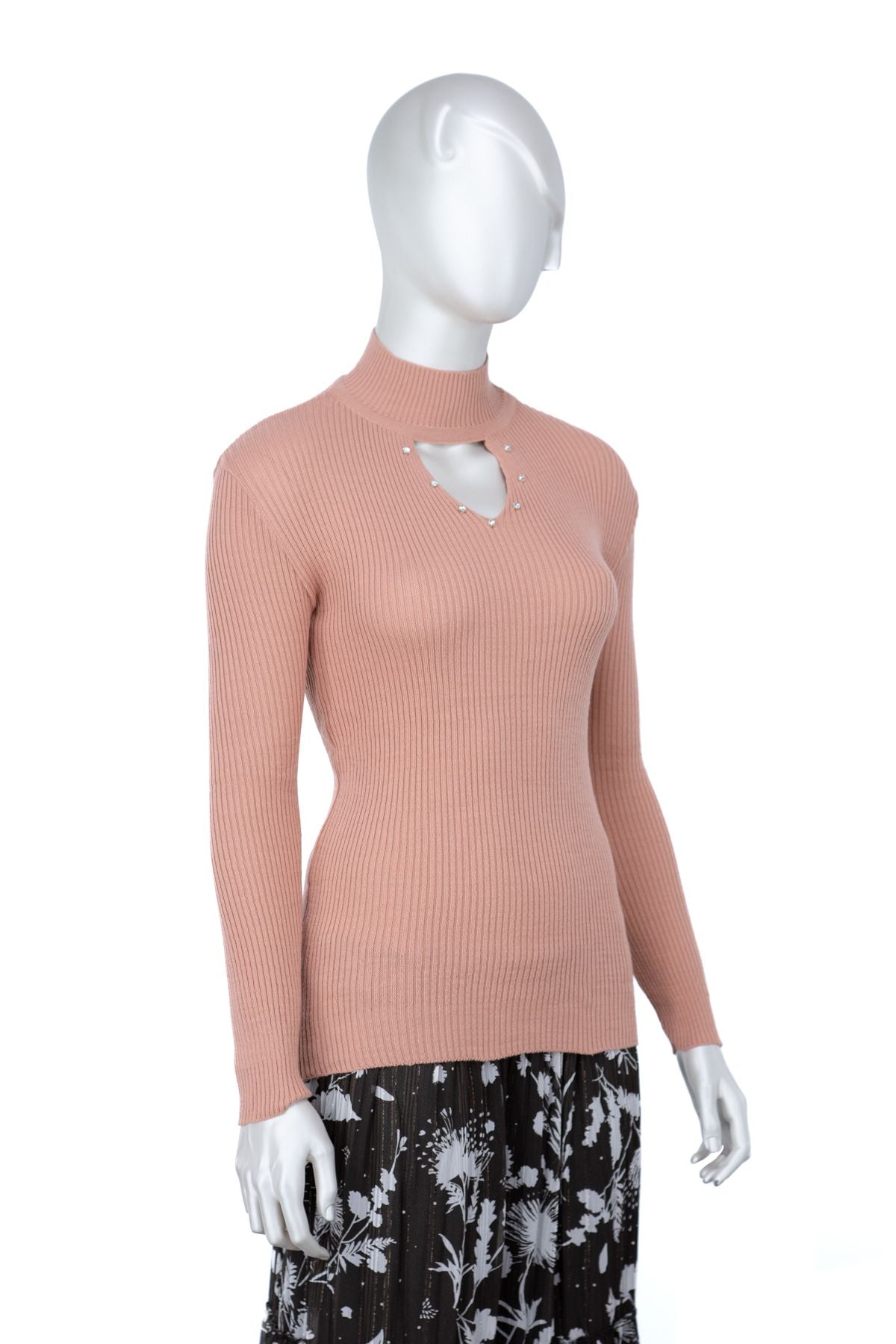 Kadın Kışlık Yarım Yakalı ve Taşlı Yaka Açıklığı Bulunan Bedene Oturan Örme Triko Badi Kazak