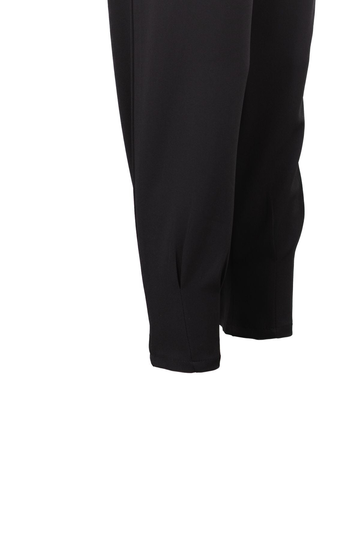 Kadın Beli Lastikli Pantolon Cepli Havuç Paça Krep Hürrem Kumaş Rahat Kesim Tam Kalıp