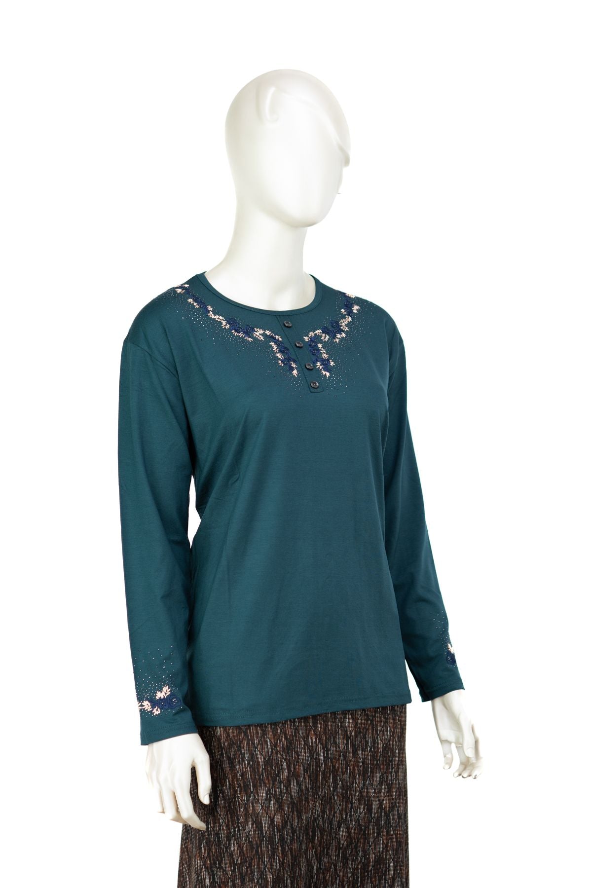 Kadın Turlu Viskon Penye Kumaş Anne Bluz Şık Taşlı ve Nakışlı Yuvarlak Yaka TamKalıp Likralı