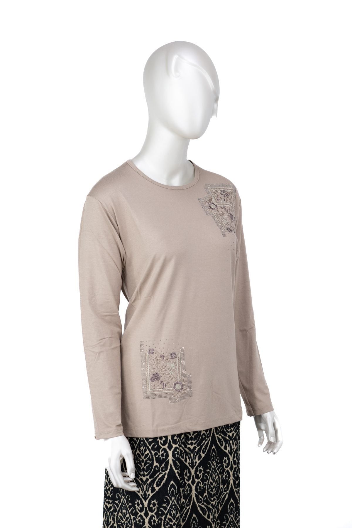 Kadın Turlu Viskon Penye Kumaş Anne Bluz inci Çiçek Taşlı ve Nakışlı Likralı Tam Kalıp