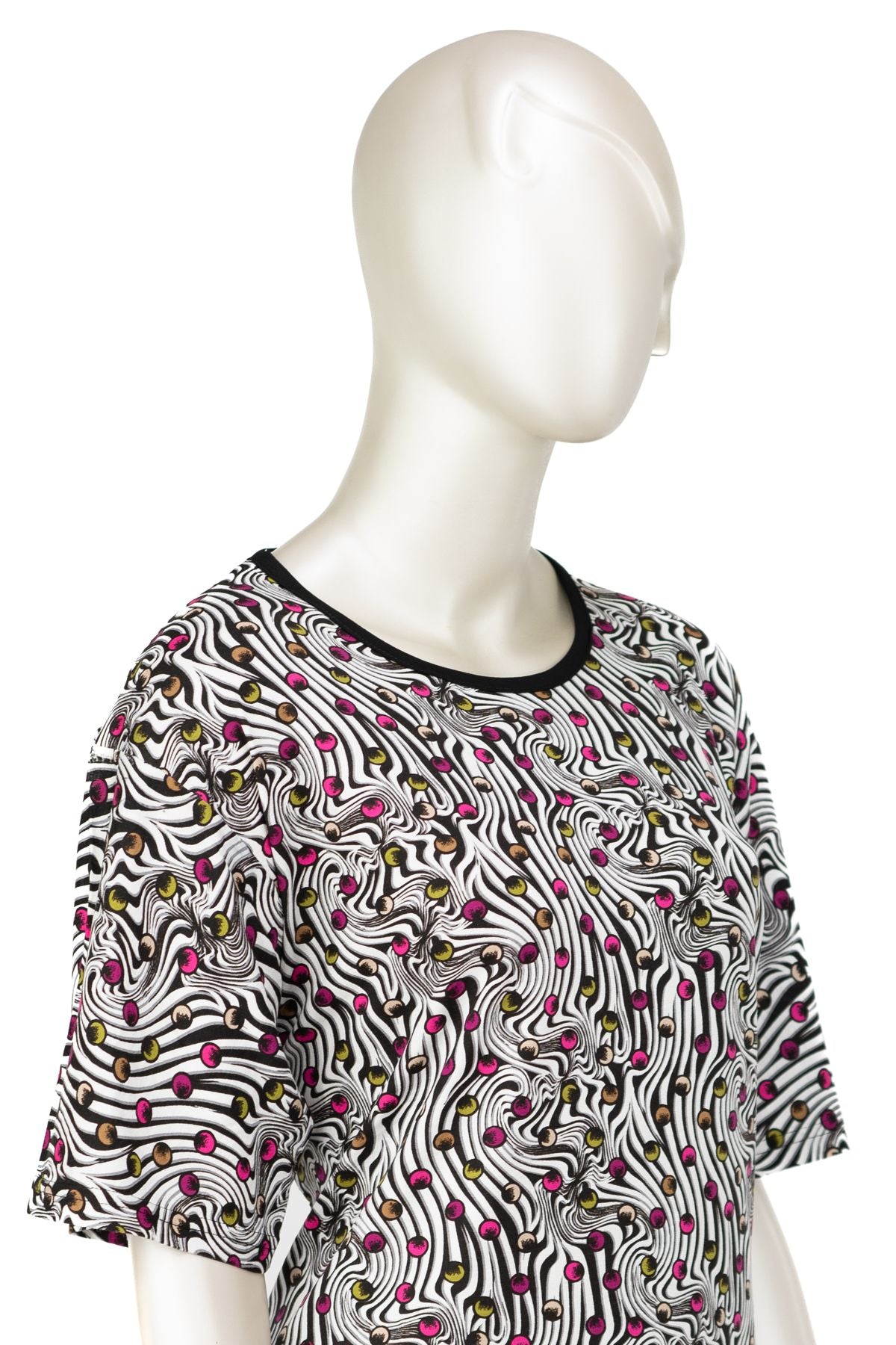 Kadın Turlu Viskon Penye Kumaş Anne Bluz Minik Papatyam Desenli Kısa Kollu Tam Kalıp Likralı