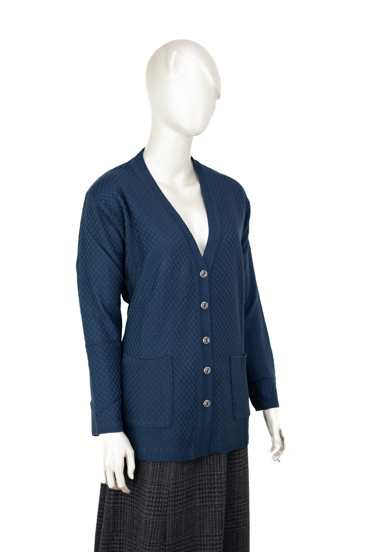 Kadın Mevsimlik Çelik Örme Anne Hırka Çift Cepli Düğmeli Klasik Rahat Kesim Tam Kalıp