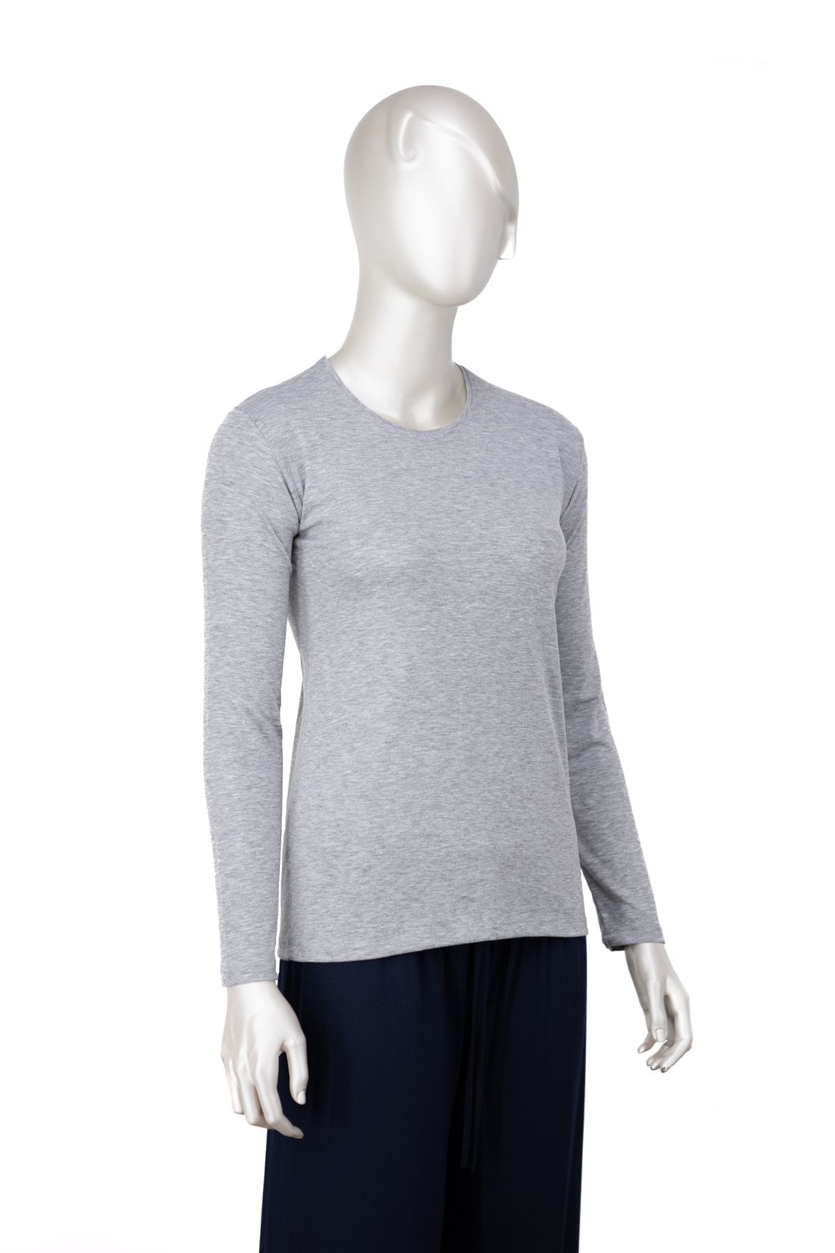 Kadın Düz Renk Yuvarlak Yaka Uzun Kollu Dar Kesim Bedene Oturan Likralı Pamuk Kumaş Badi