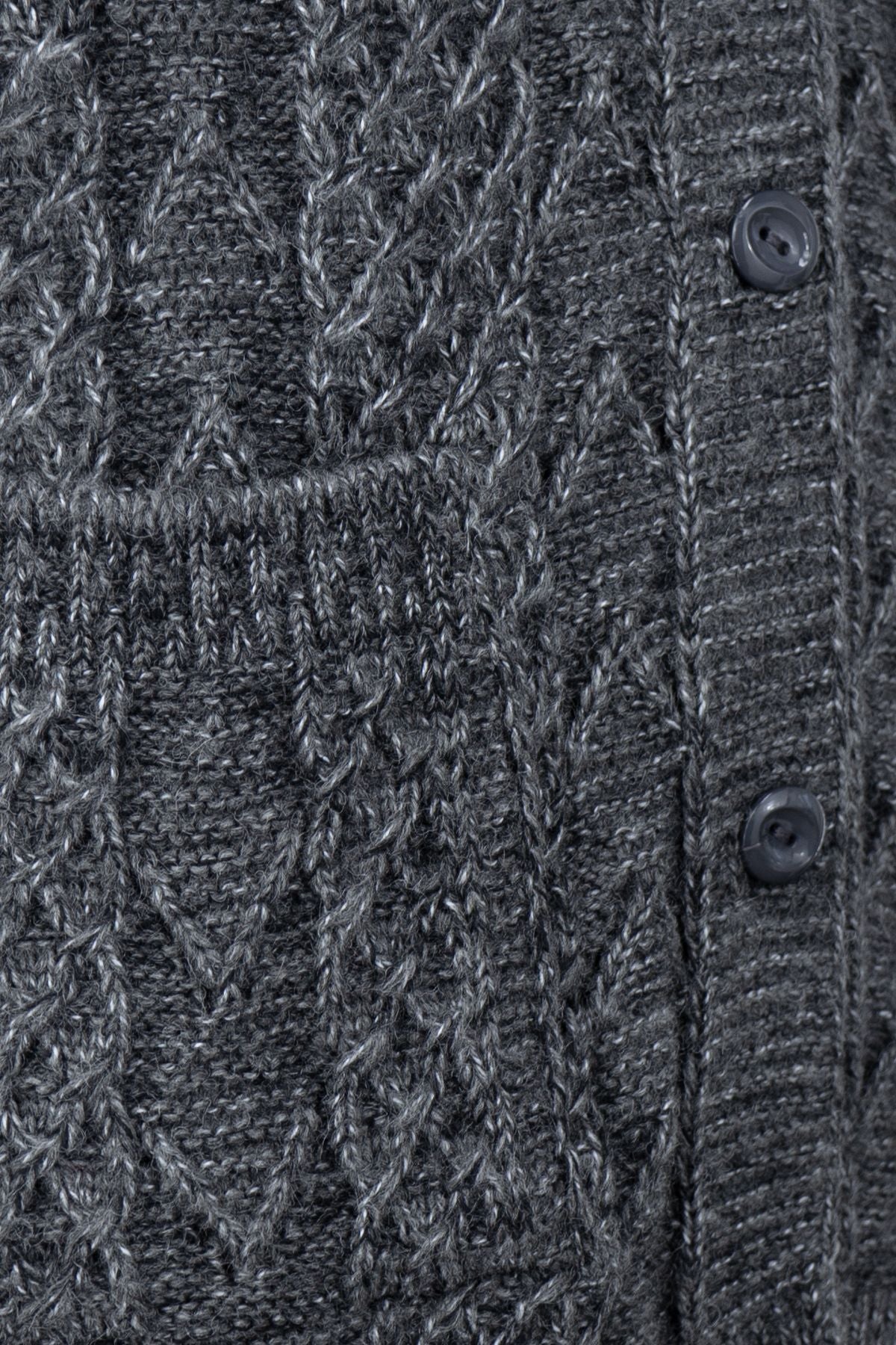 Kadın Kışlık Anne Yelek Pamuklu Triko Yasemin Örgü Model Önden Düğmeli Çift Cepli Rahat