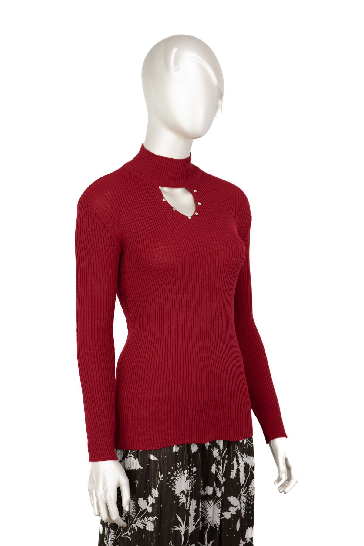 Kadın Kışlık Yarım Yakalı ve Taşlı Yaka Açıklığı Bulunan Bedene Oturan Örme Triko Badi Kazak