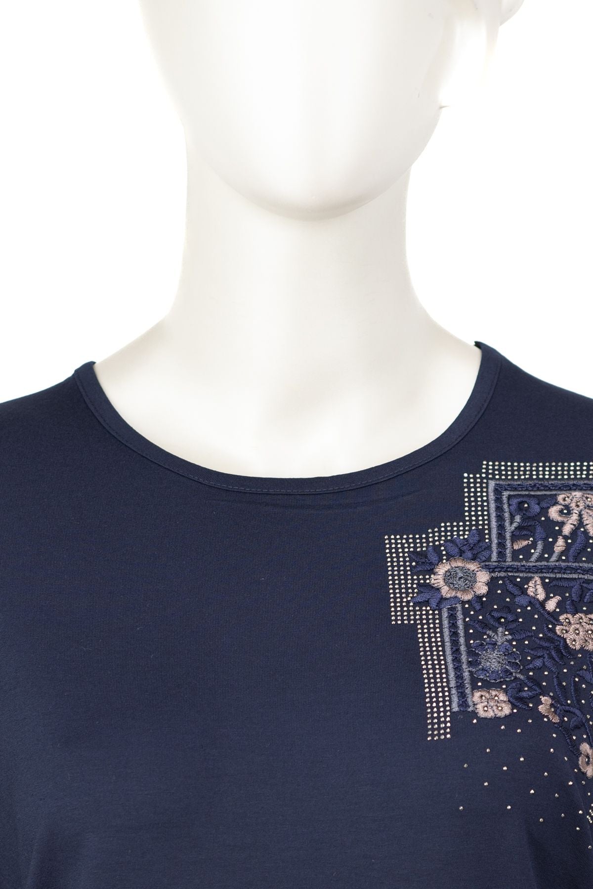 Kadın Turlu Viskon Penye Kumaş Anne Bluz inci Çiçek Taşlı ve Nakışlı Likralı Tam Kalıp