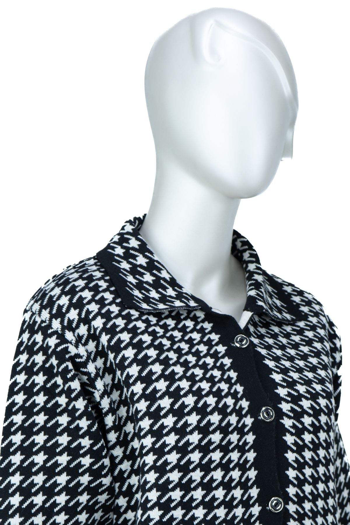 Kadın Kışlık Anne Hırka Yünlü Örme Düğmeli Cepli Kuşaklı Likralı Tam Kalıp Kazayağı Motifli