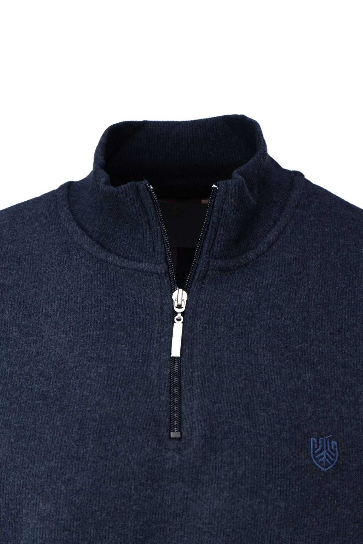 Erkek Kışlık Hakim Yaka Kazak Yarım Fermuarlı Pamuklu Örme Kaya Armalı Rahat Kesim Tam Kalıp