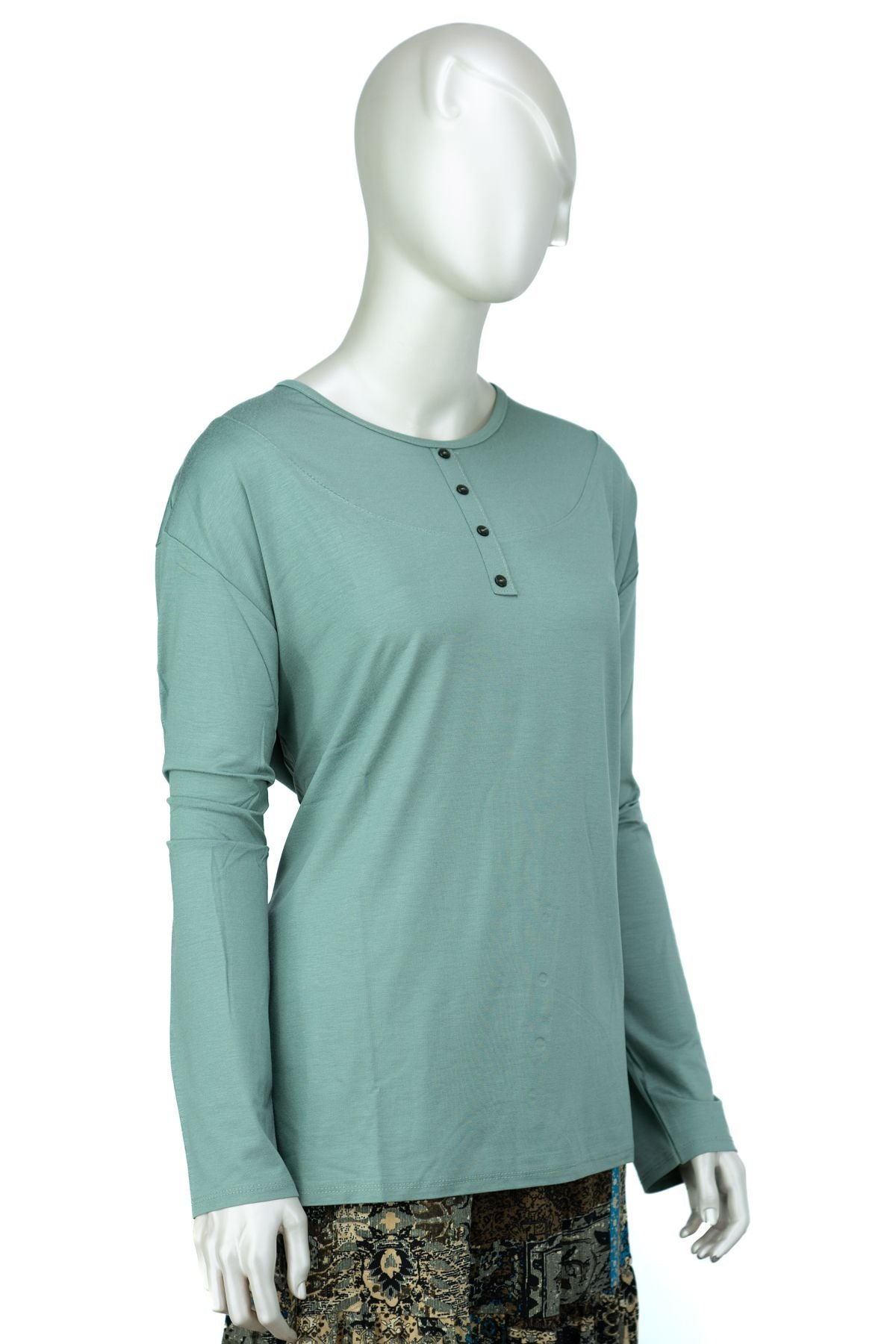 Kadın Klasik Düğme Desenli Yuvarlak Yaka Rahat Büyük Beden Viskon Penye Kumaş Anne Bluz