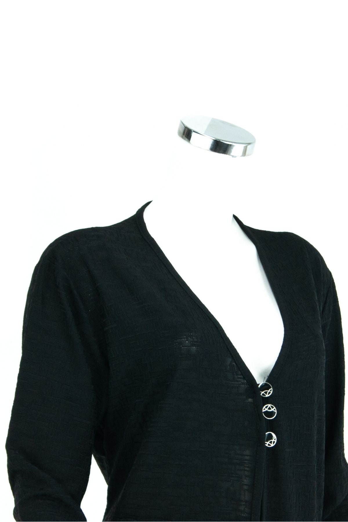 Kadın Düğmeli Cepli V Yaka Rahat Kesim Tam Kalıp Likralı Krinkle Viskon Kumaş Anne Hırka