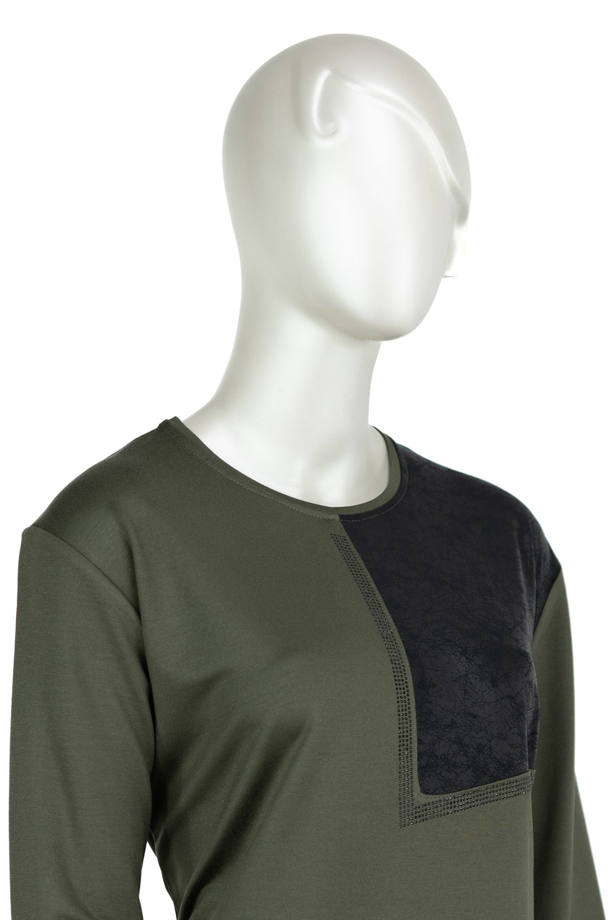 Kadın Viskon Penye Kumaş Taşlı Anne Bluz Yuvarlak Yaka Desenli Uzun Kol Tam Kalıp