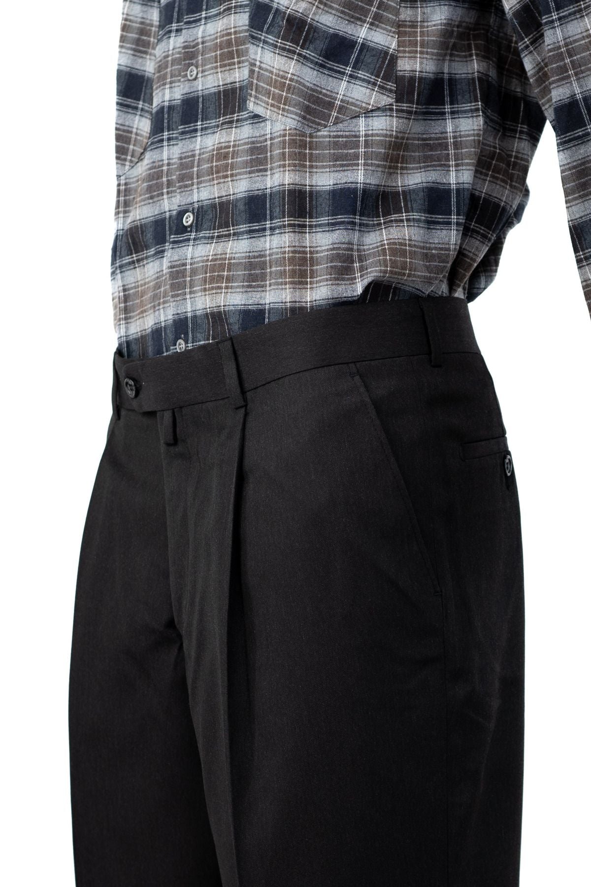 Erkek Mevsimlik Düz Paça Yanlardan Cepli Pilili Rahat Kesim Tam Kalıp Klasik Kumaş Pantolon