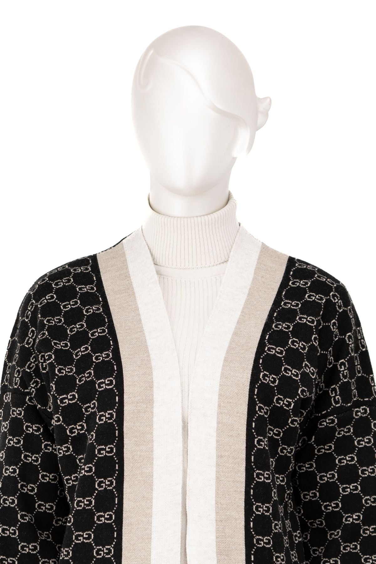 Kadın Kışlık Boydan Marka Harf Desenli Kapamasız RahatKesim Uzun Kol Triko Dokuma Uzun Hırka