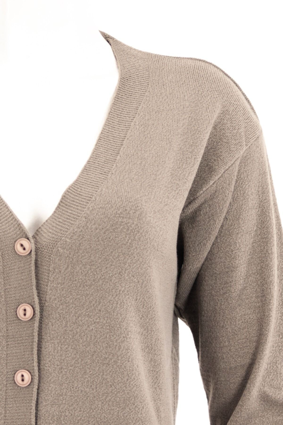 Kadın Vizon Kışlık Düğmeli Normal Kesim Likralı Kardelen Kumaş Kısa Hırka