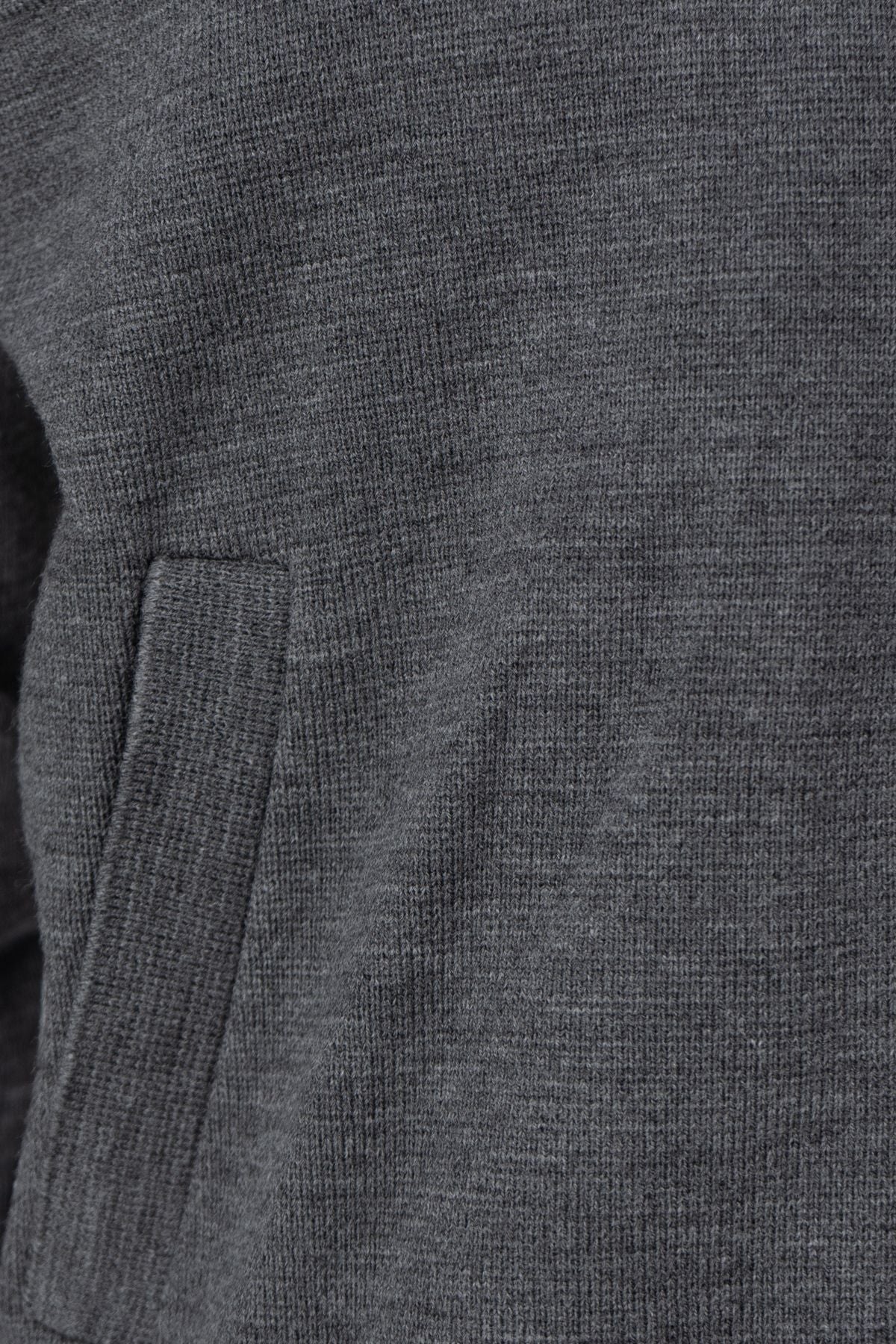 Erkek Kışlık Kalın Çelik Örme Triko Hırka KendindenMotifli Astarlı Fermuarlı Cepli HakimYaka