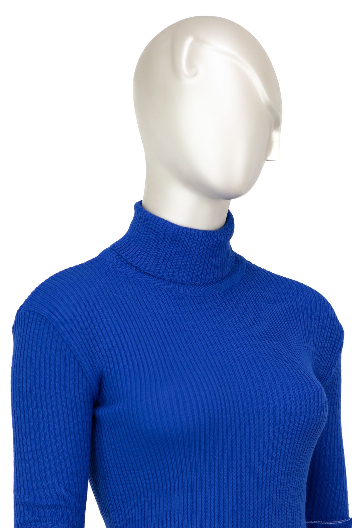 Kadın Kışlık Kolları Şık Boncuklu Tam Boğazlı Yaka Bedene Oturan Örme Triko Badi Kazak