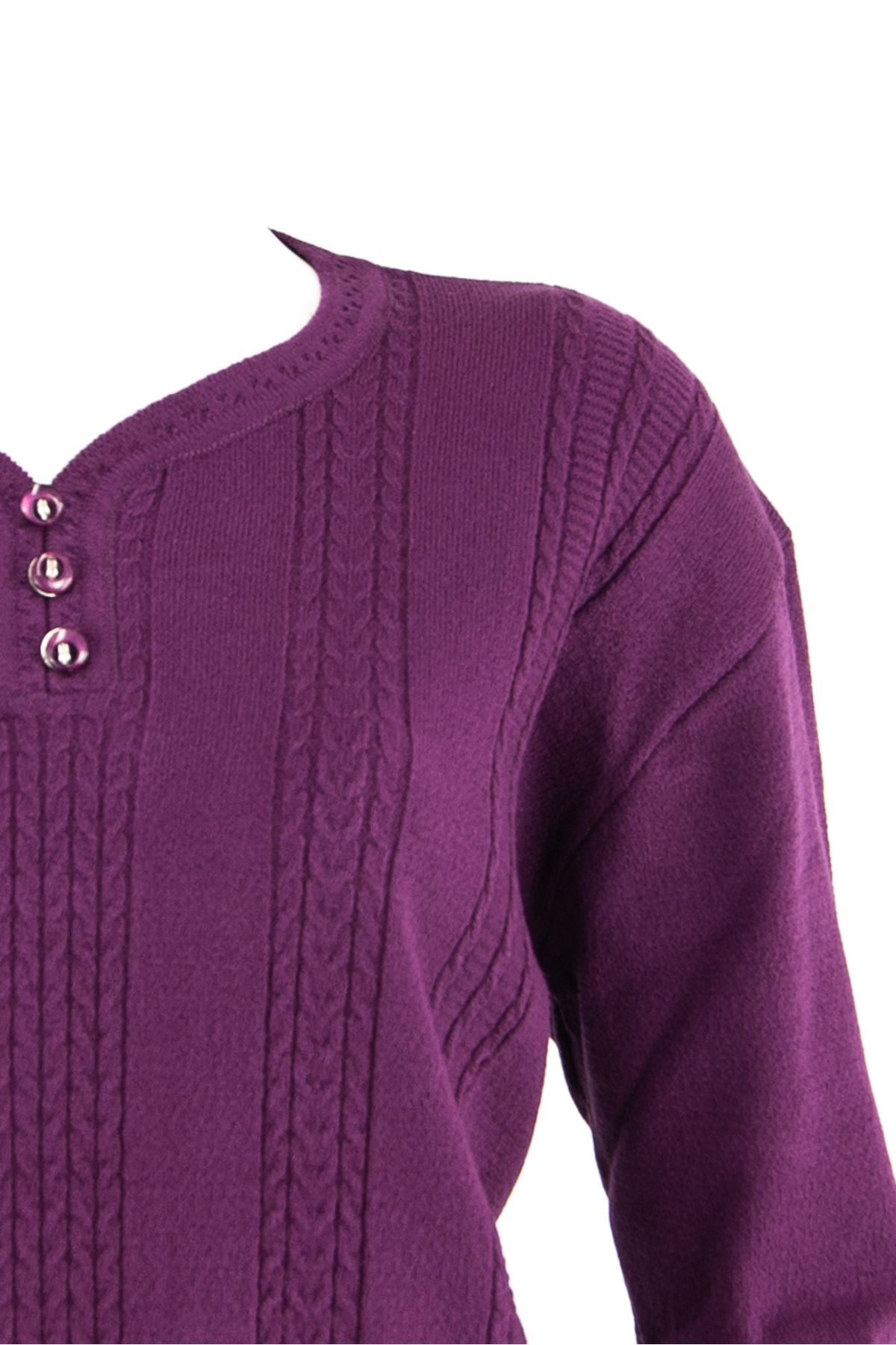 Kadın Kışlık Armut Yaka Üç Düğmeli Normal Kesim Likralı Pamuklu Kardelen Dokuma Anne Kazak