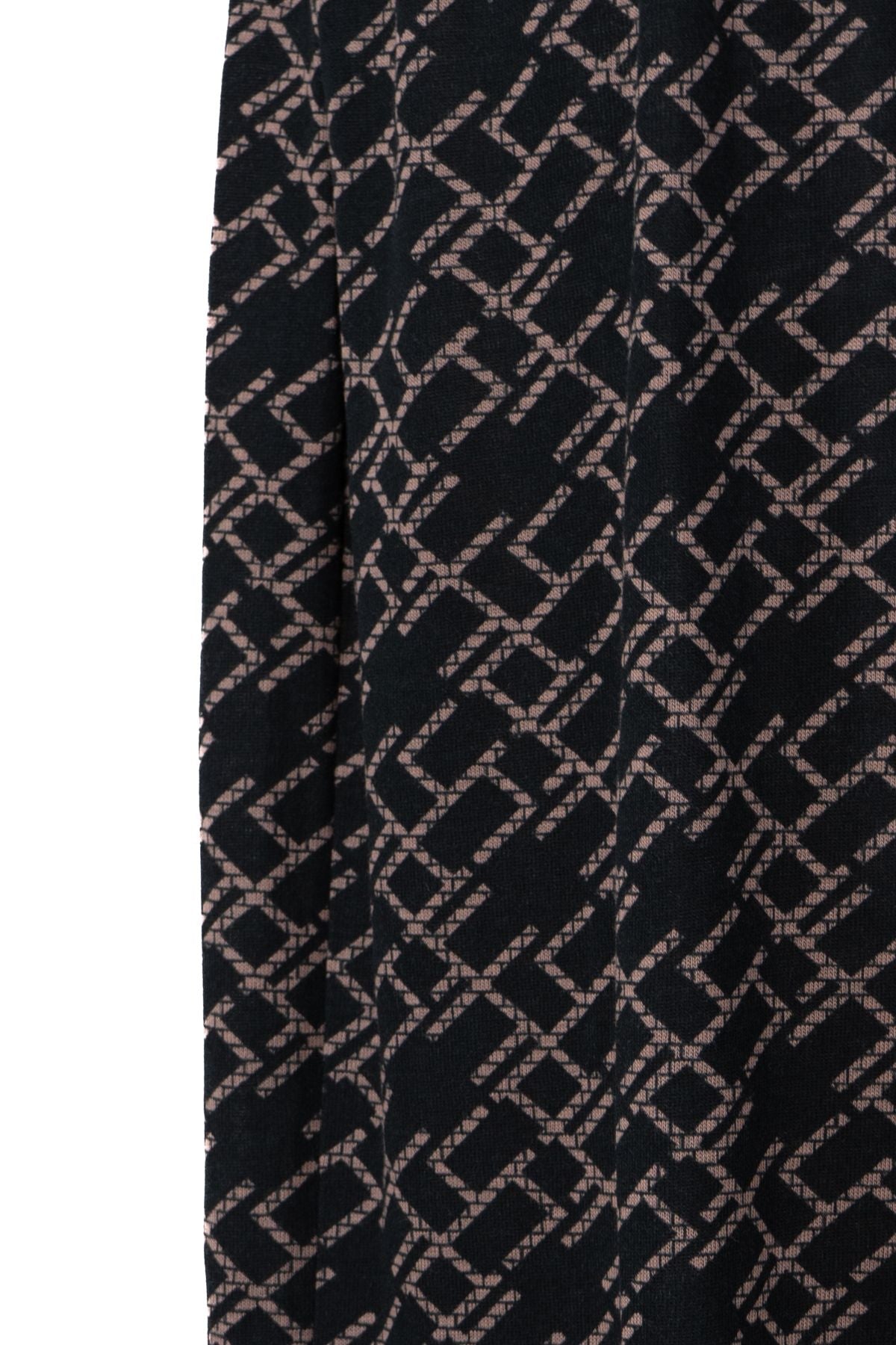 Kadın Kışlık Anne Balık Etek Viskon Kumaş Tual Desenli Beli Lastikli Rahat Kesim Tam Kalıp