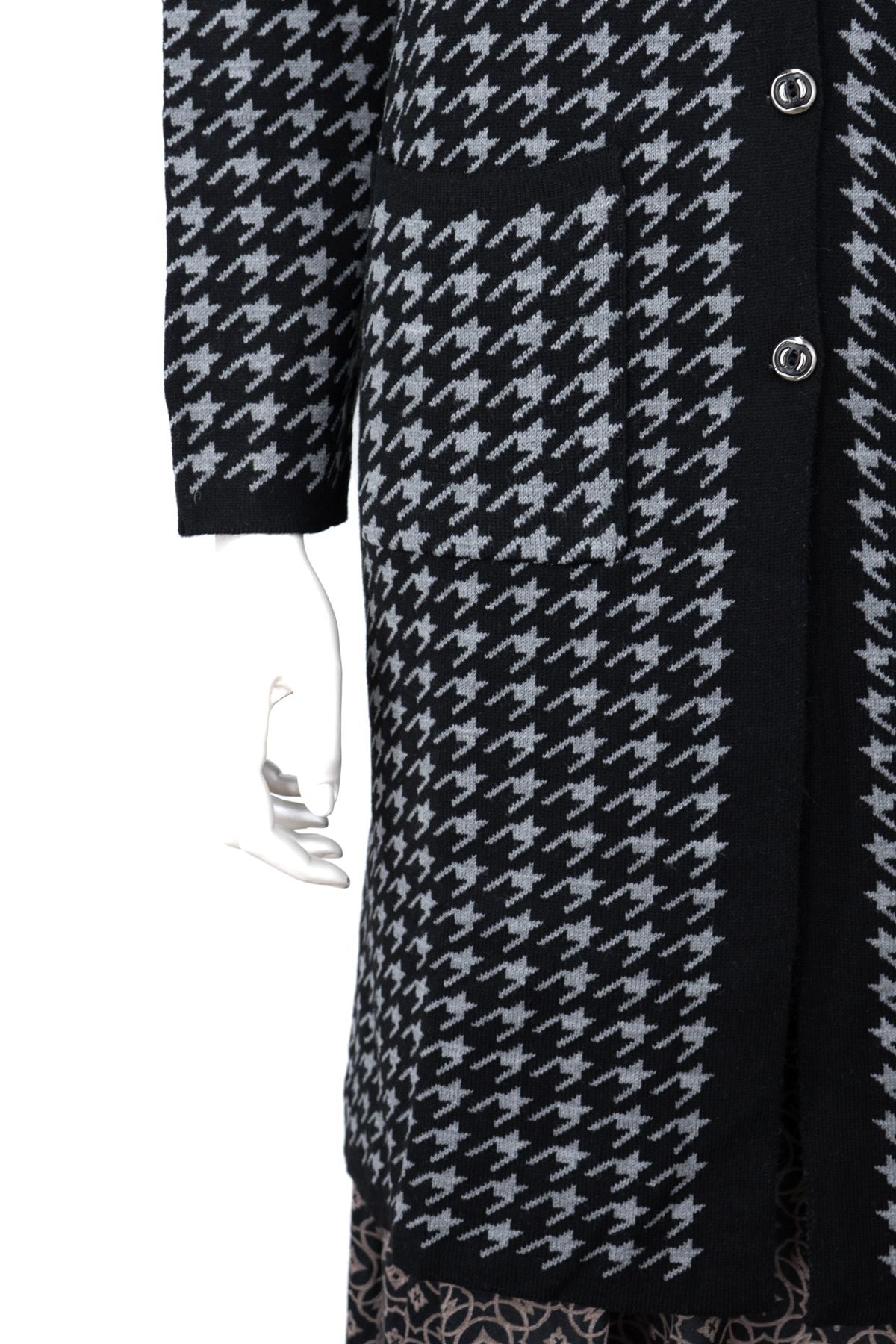 Kadın Kışlık Anne Hırka Yünlü Örme Düğmeli Cepli Kuşaklı Likralı Tam Kalıp Kazayağı Motifli