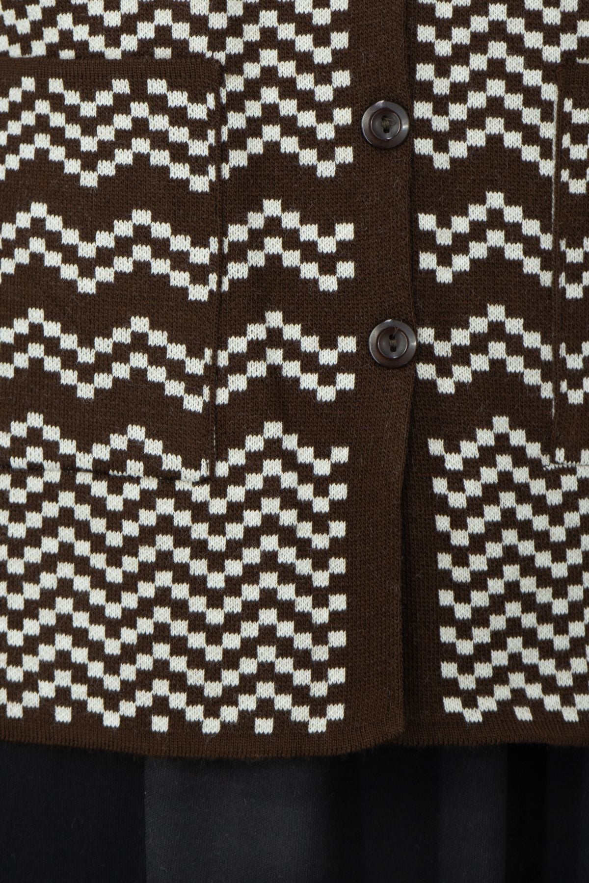 Kadın Kışlık Anne Yelek Pamuklu Triko Örme Klasik Akasya Motifli Önden Düğmeli Çift Cepli