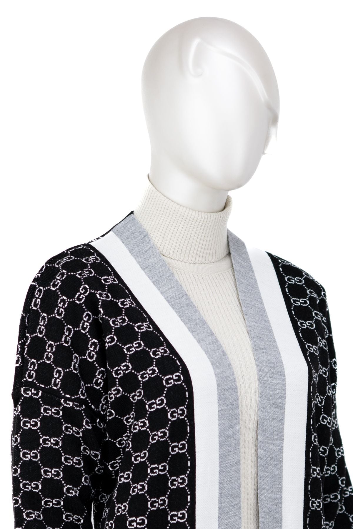 Kadın Kışlık Boydan Marka Harf Desenli Kapamasız RahatKesim Uzun Kol Triko Dokuma Uzun Hırka