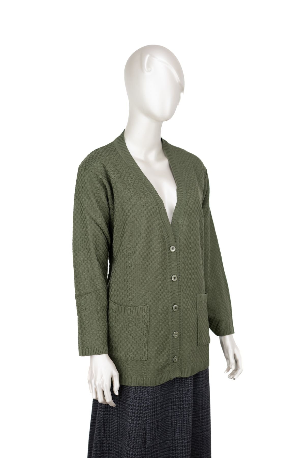 Kadın Mevsimlik Çelik Örme Anne Hırka Çift Cepli Düğmeli Klasik Rahat Kesim Tam Kalıp