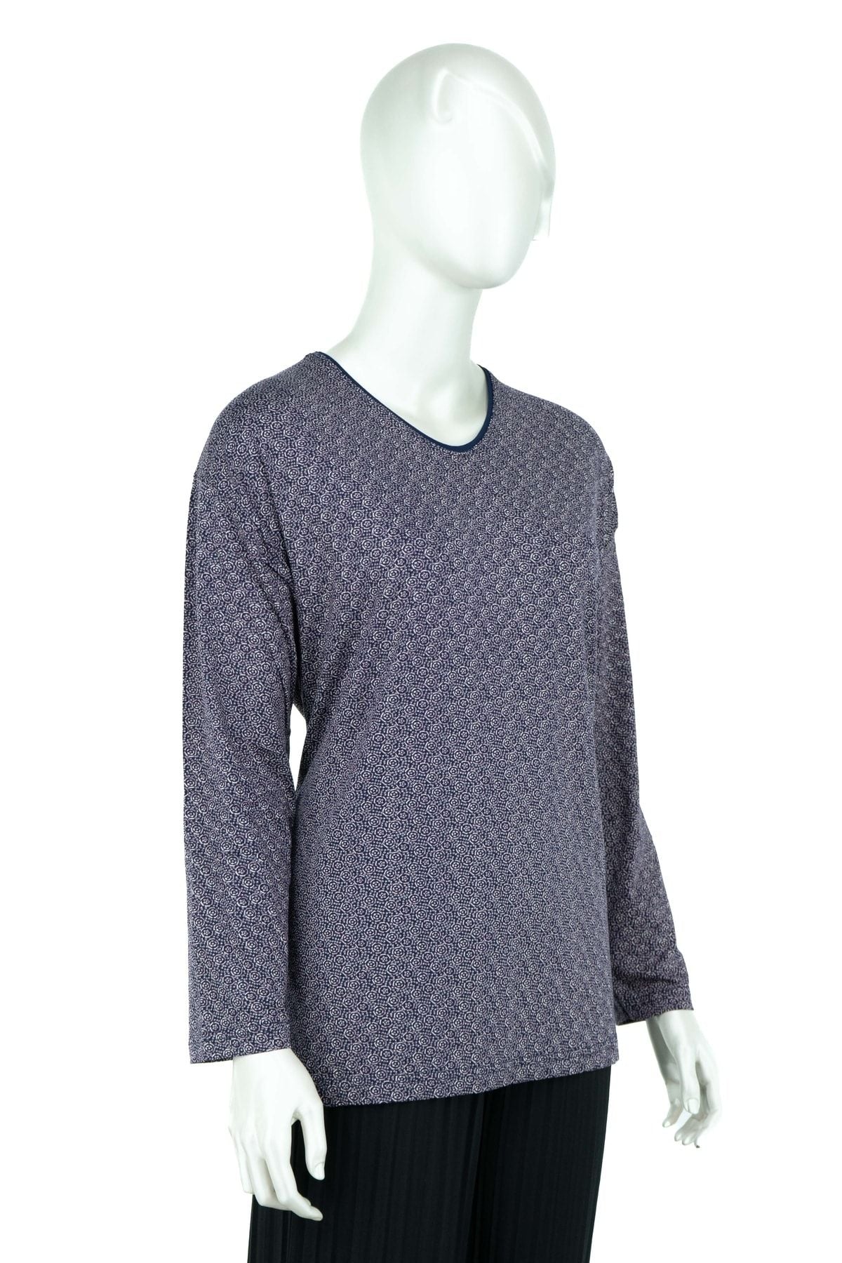 Kadın Gelincik Desenli Hafif V Yaka Uzun Kollu Tam Kalıp Turlu Viskon Penye Kumaş Anne Bluz