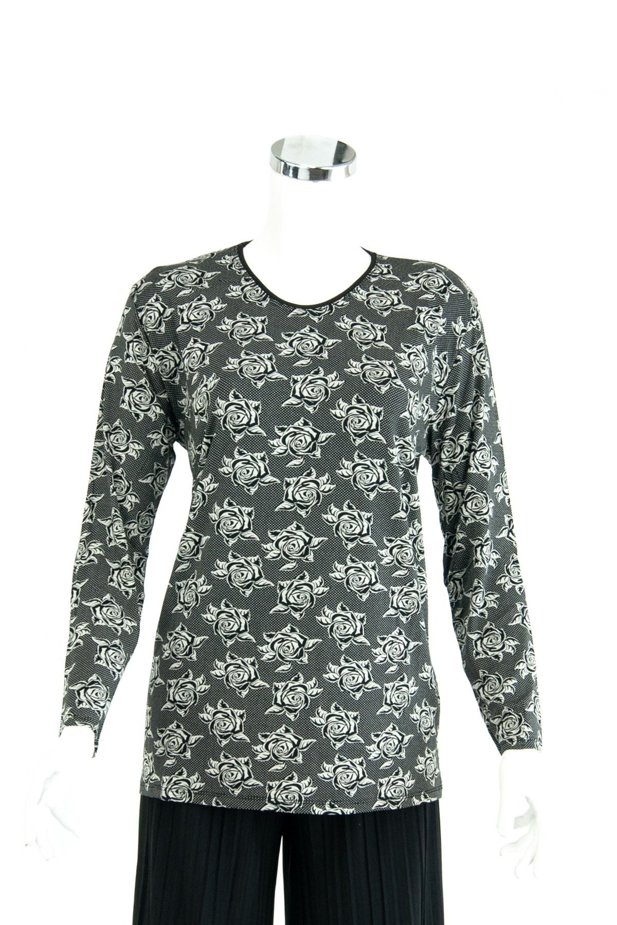 Kadın Gülnur Desenli Uzun Kollu Hafif V Yaka Likralı Viskon Penye Kumaş Anne Bluz