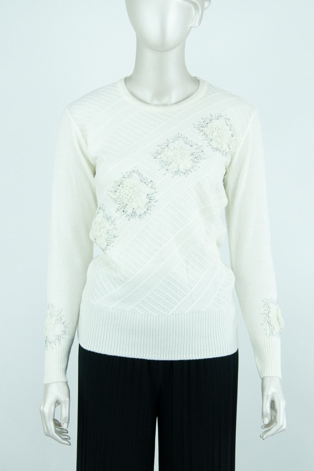 Kadın Kışlık Demet Motifli Boncuklu Ve Taşlı Likralı Kardelen Dokuma Genç Anne Triko Kazak