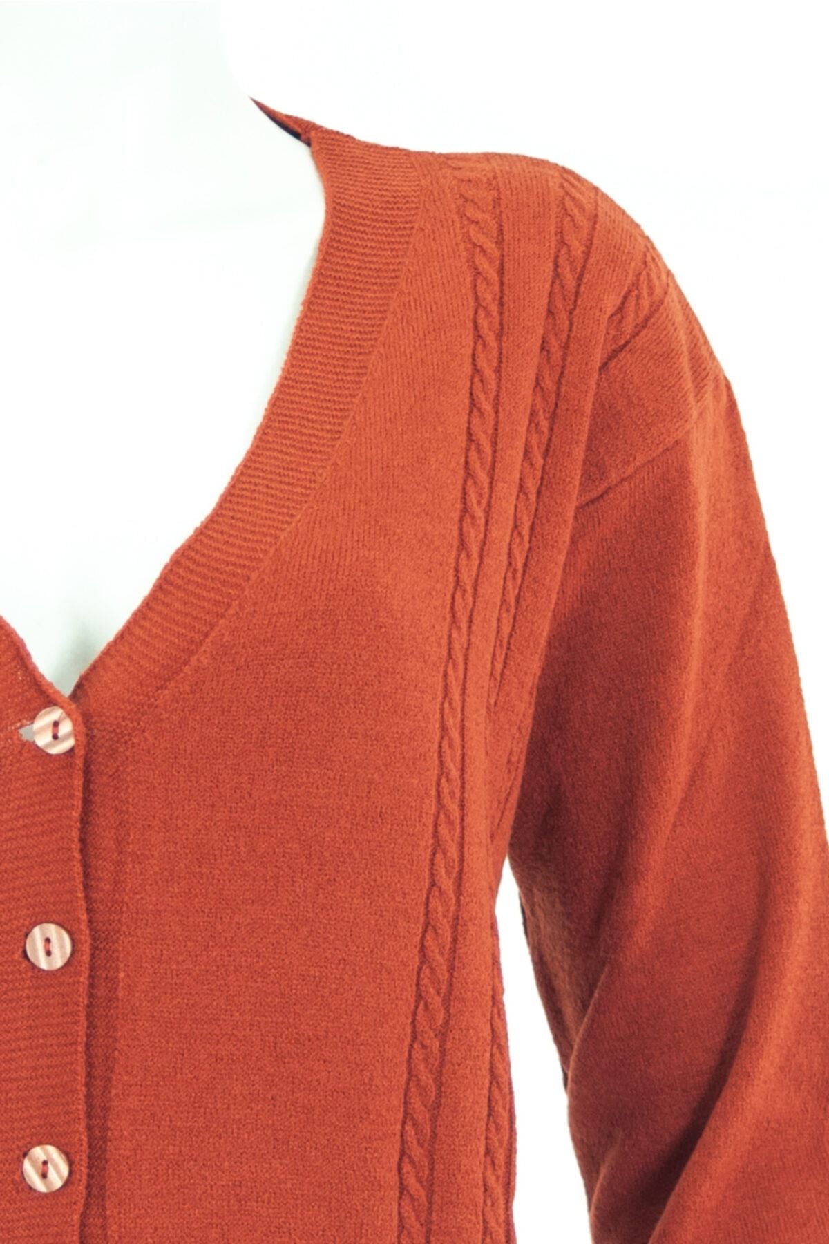 Kadın Turuncu Kışlık Desenli Düğmeli Cepli Normal Kesim Likralı Hırka